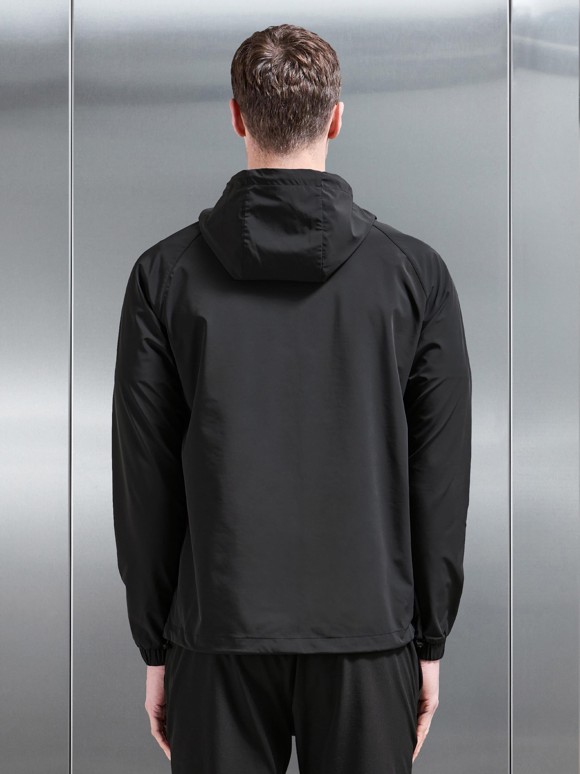 Mens Flex Shell Windbreaker in Black
