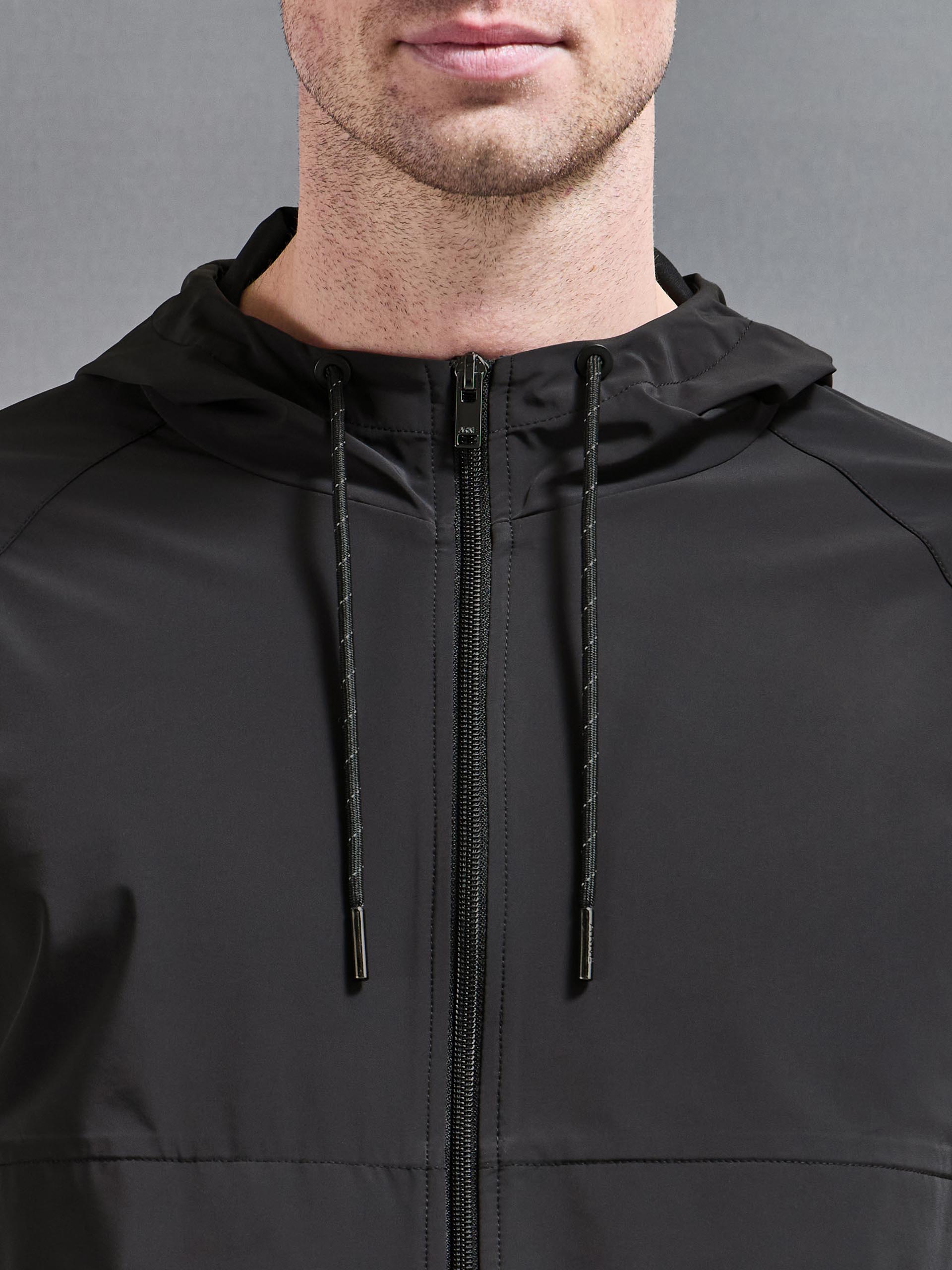 Mens Flex Shell Windbreaker in Black