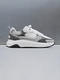 Mens Flow Runner in White Grey