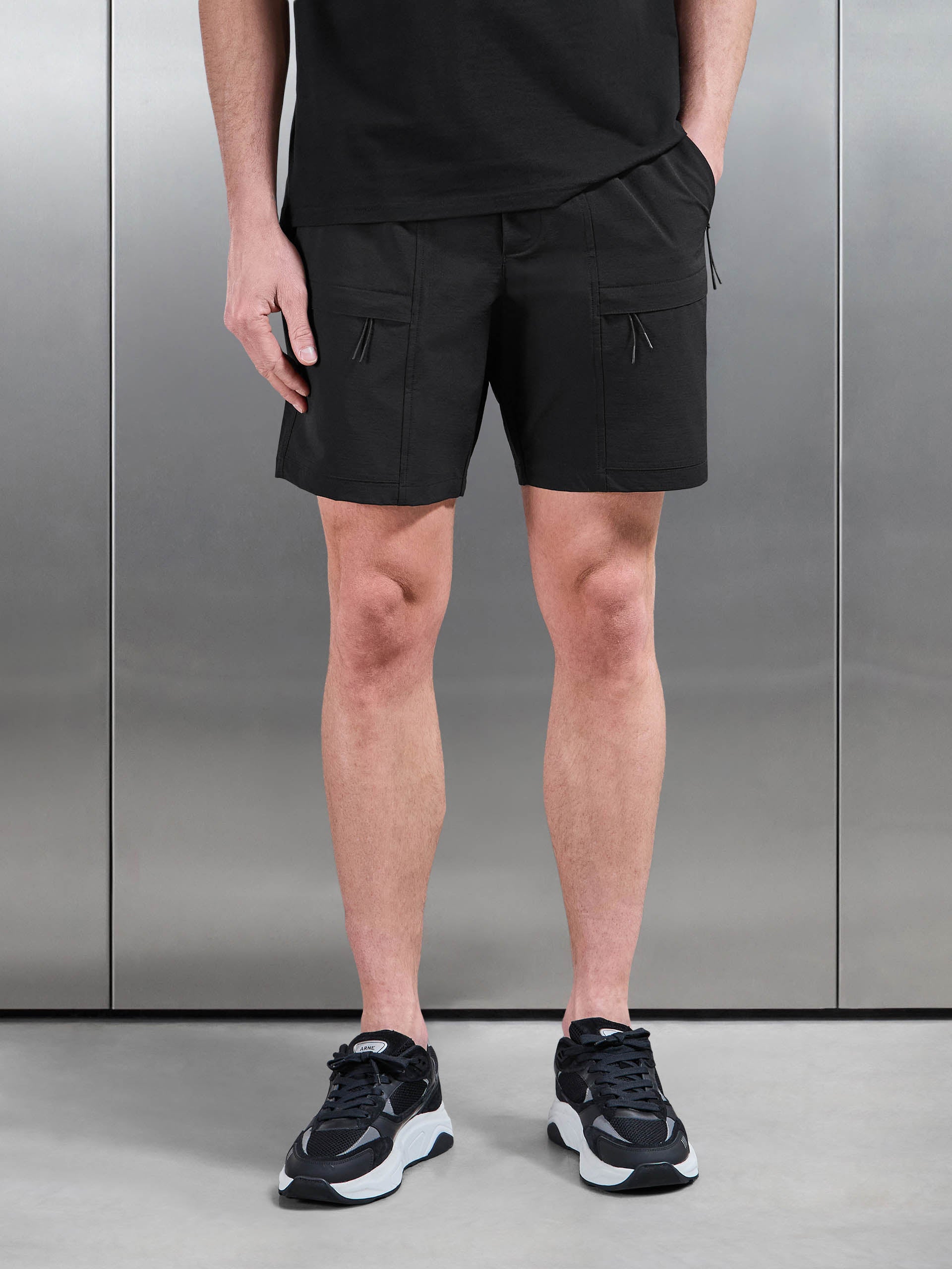 Mens Front Pocket Technical Cargo Short in Black