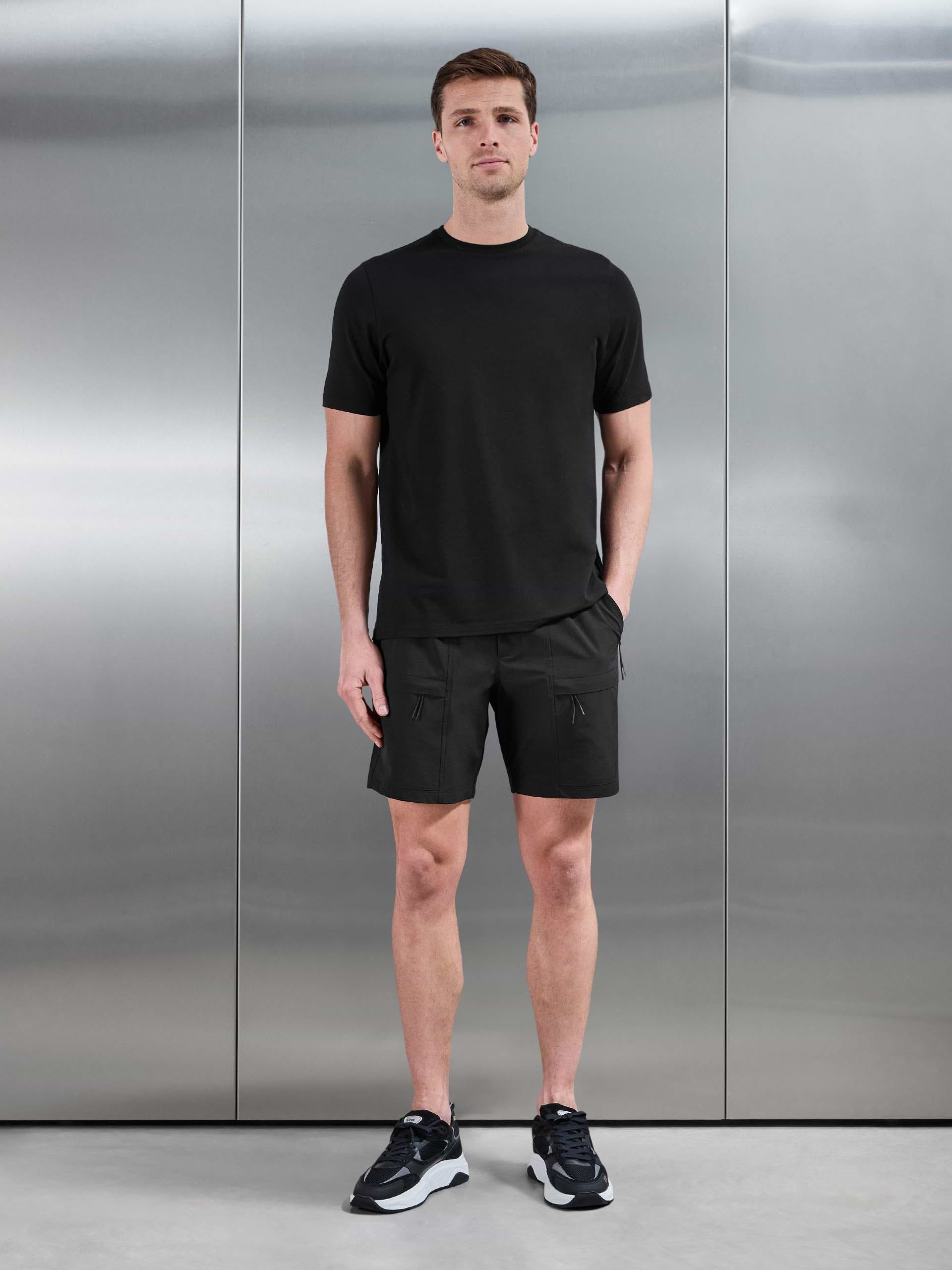 Mens Front Pocket Technical Cargo Short in Black