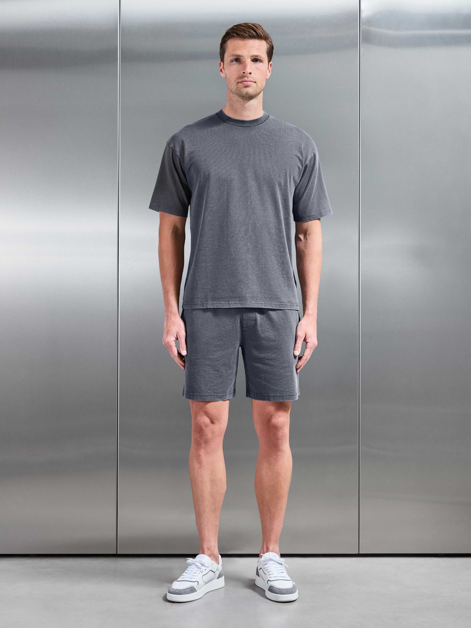 Mens Garment Dye Relaxed Short in Grey