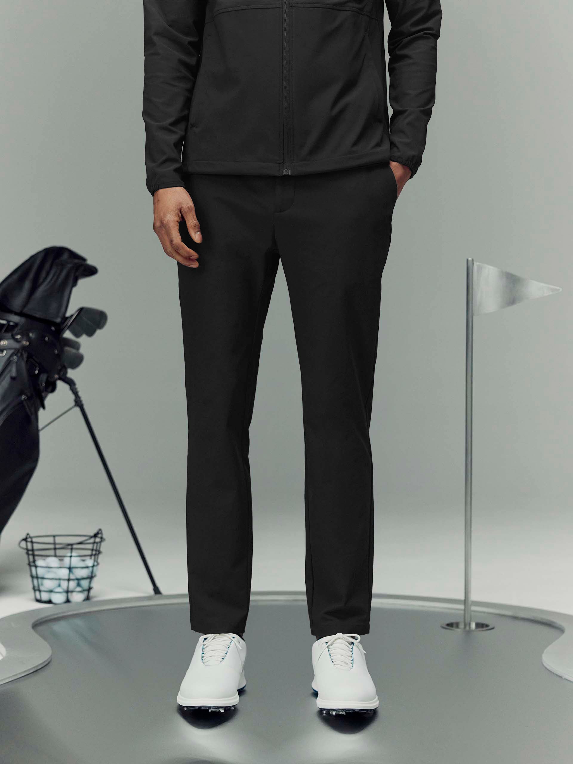 Mens Golf Trouser in Black