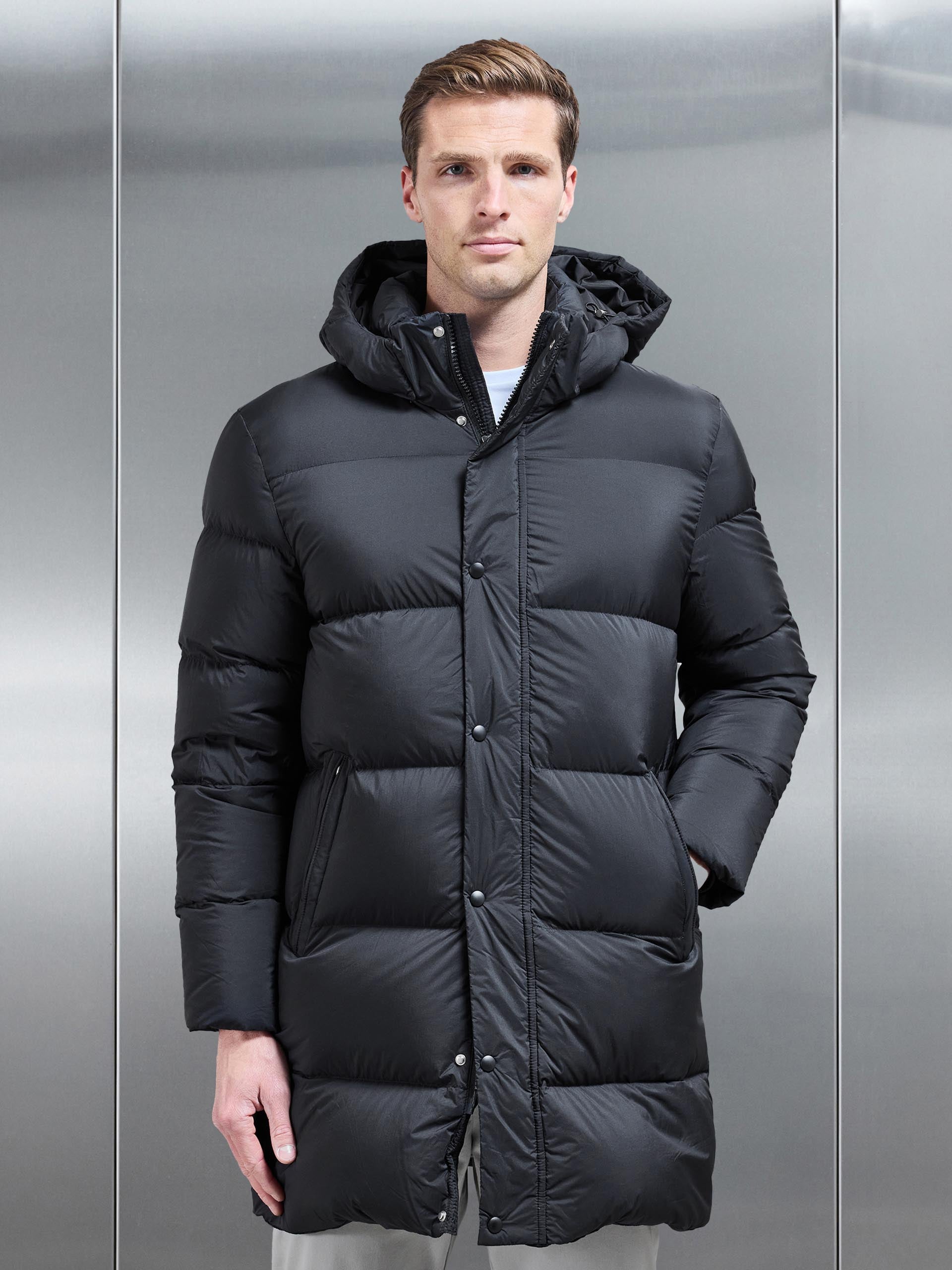 Mens Goose Down Mid Length Jacket in Black