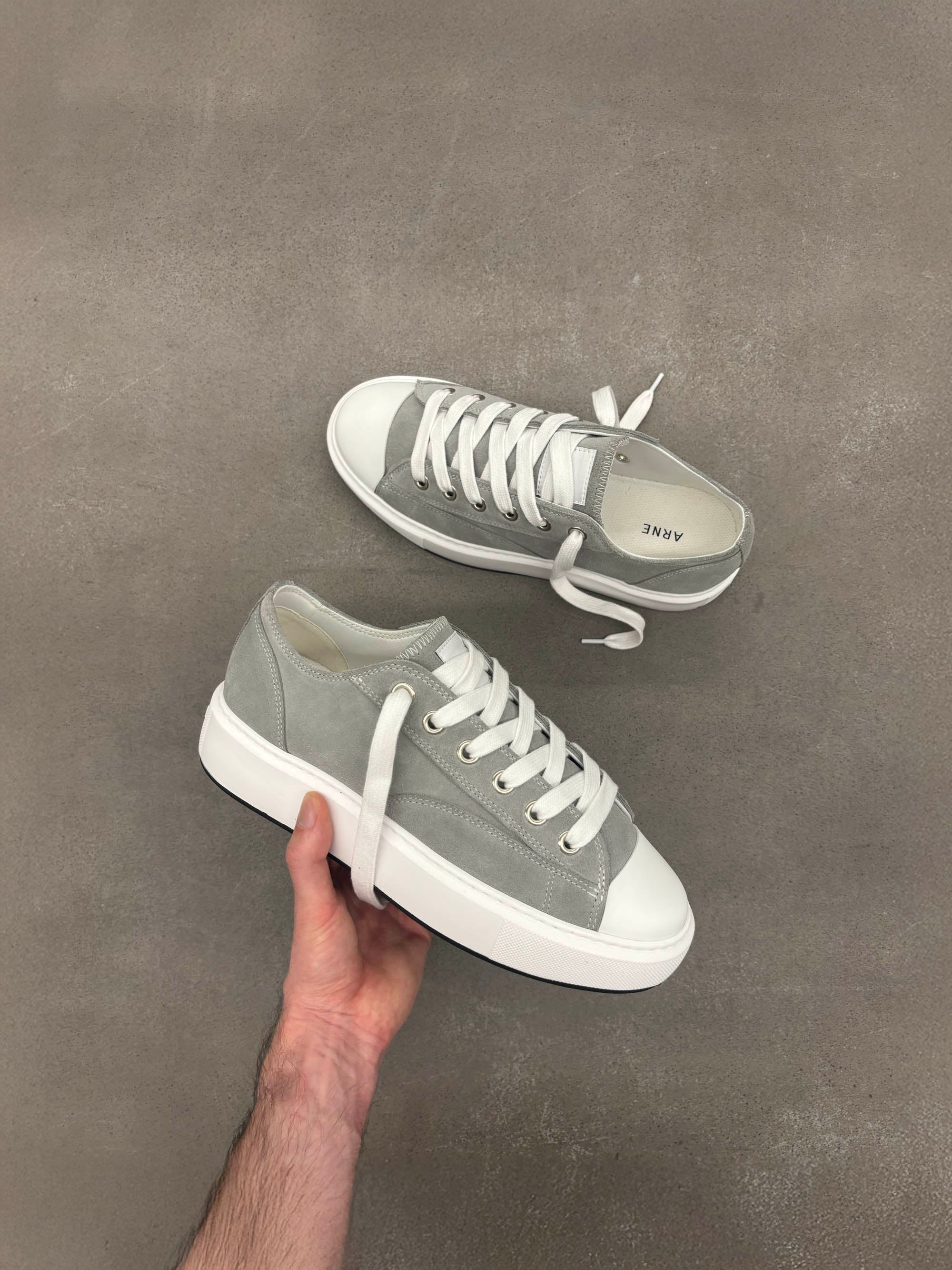 Mens Homerun in Grey Suede