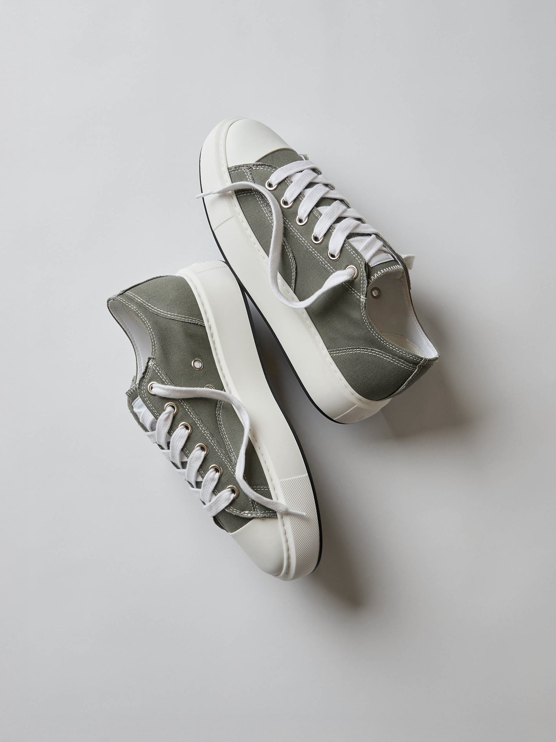 Mens Homerun in Olive