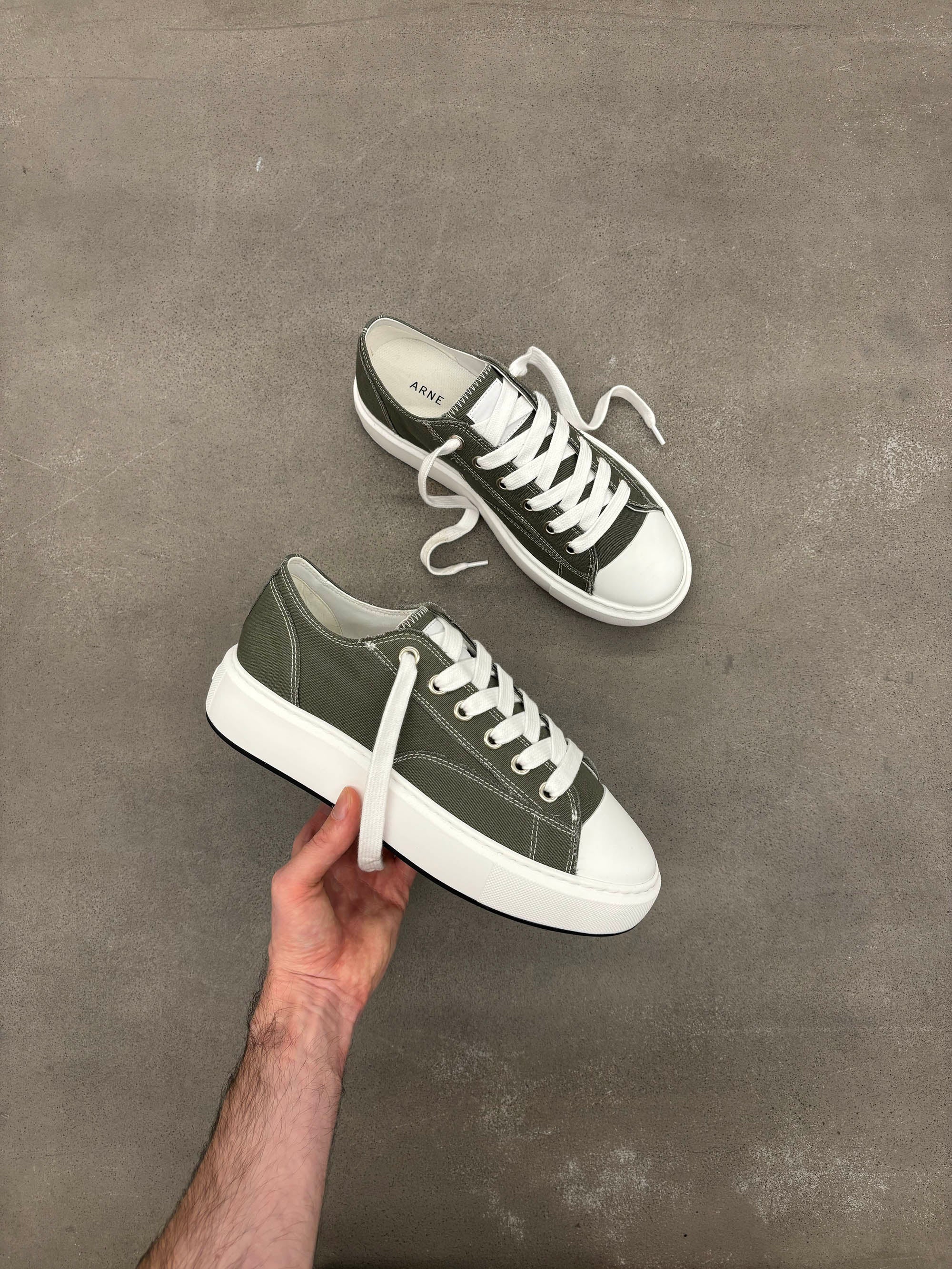Mens Homerun in Olive