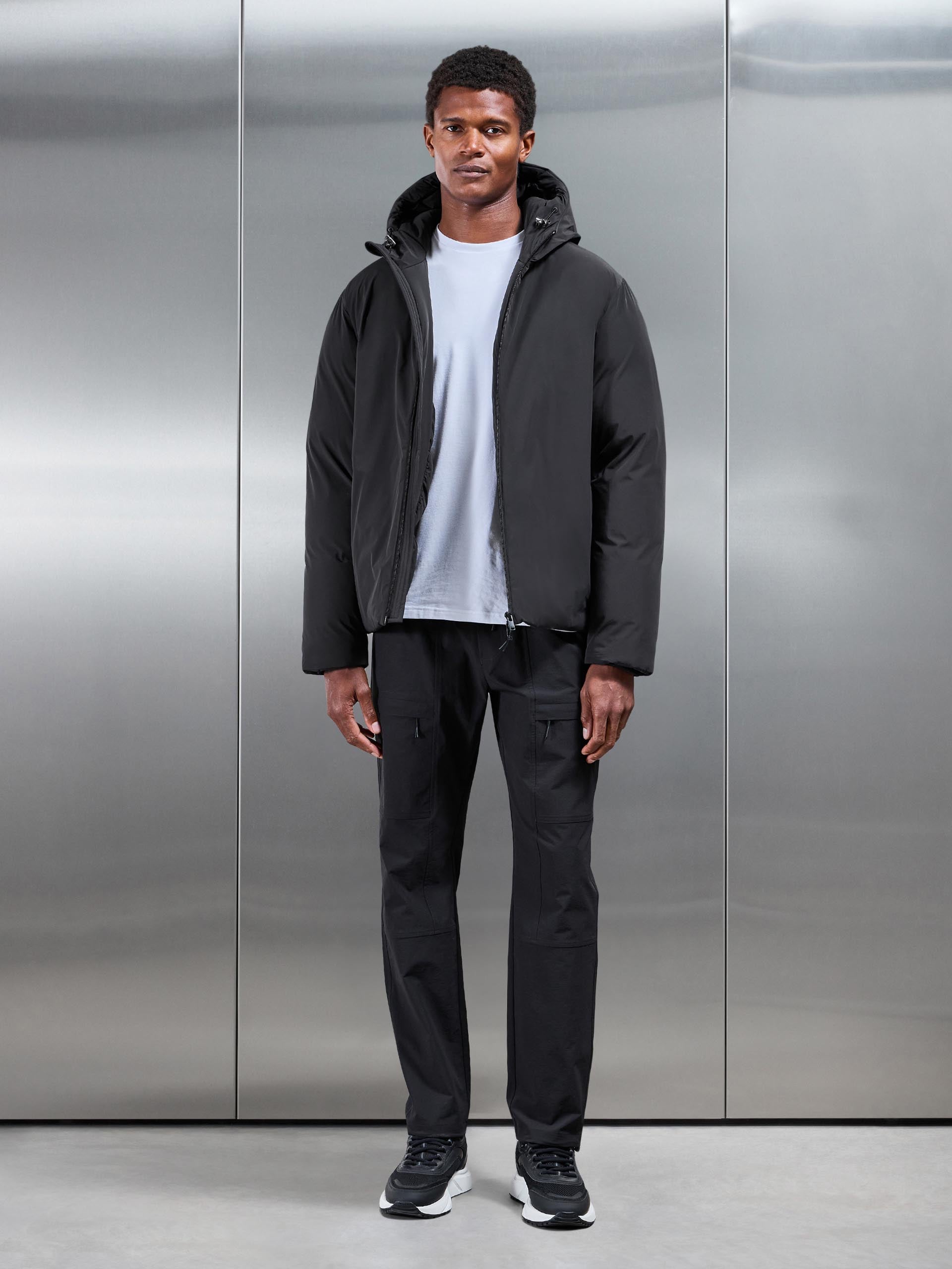 Mens Hooded Puffer Jacket in Black