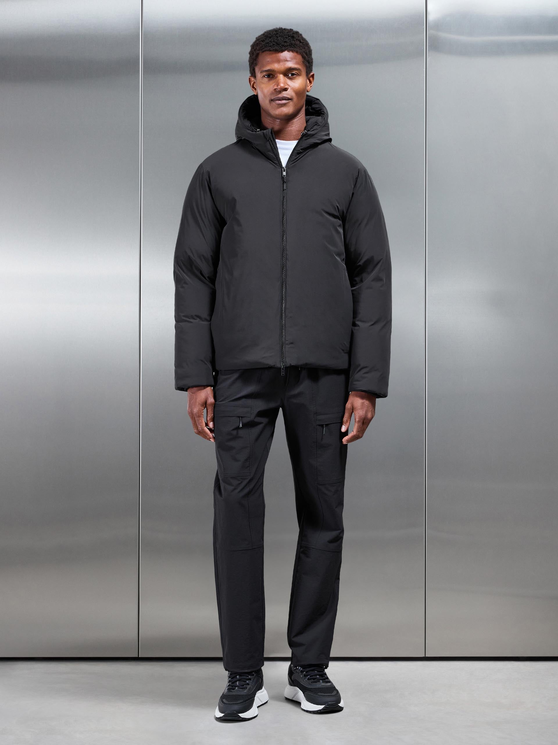 Mens Hooded Puffer Jacket in Black