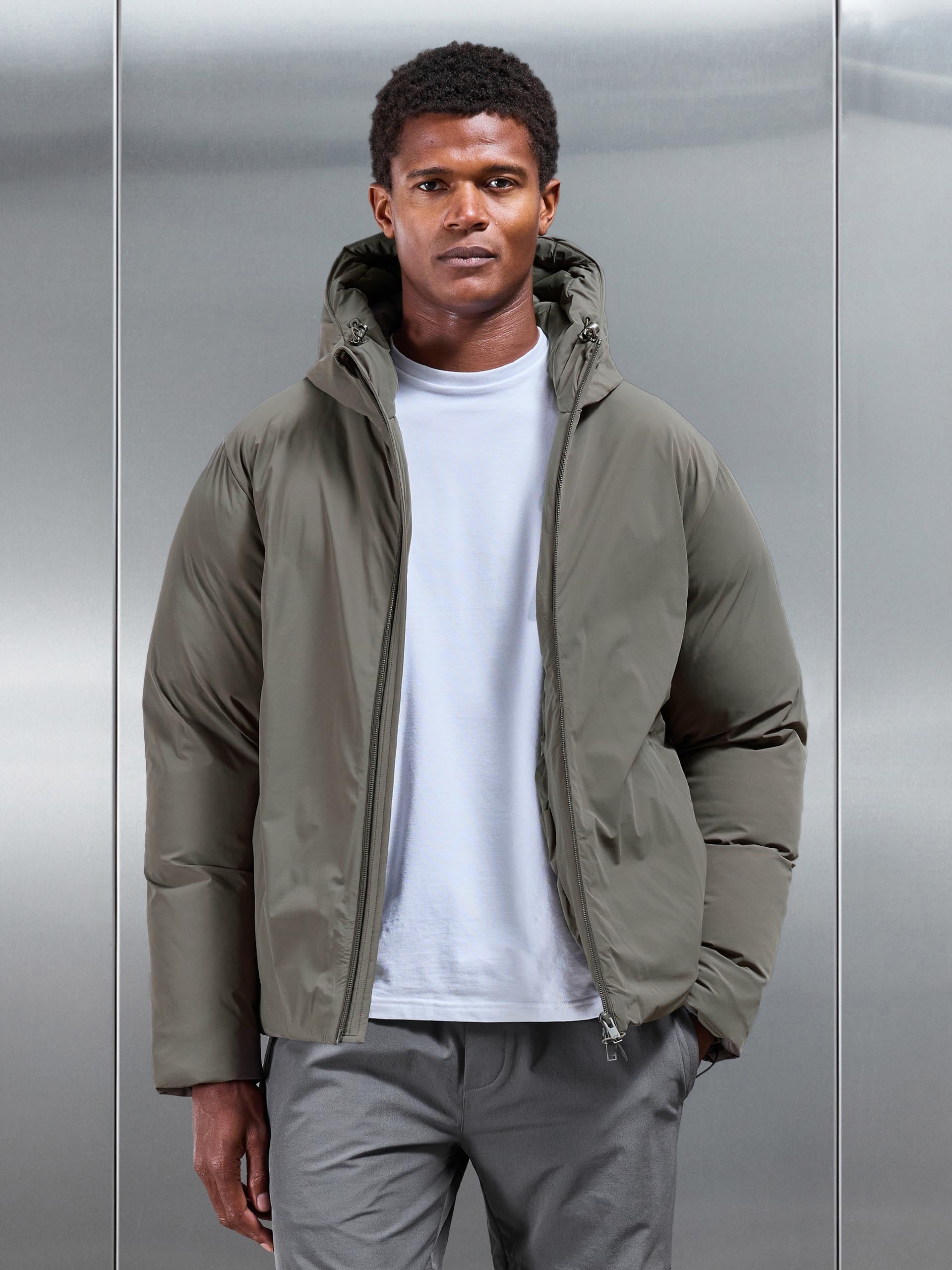 Mens Hooded Puffer Jacket in Olive