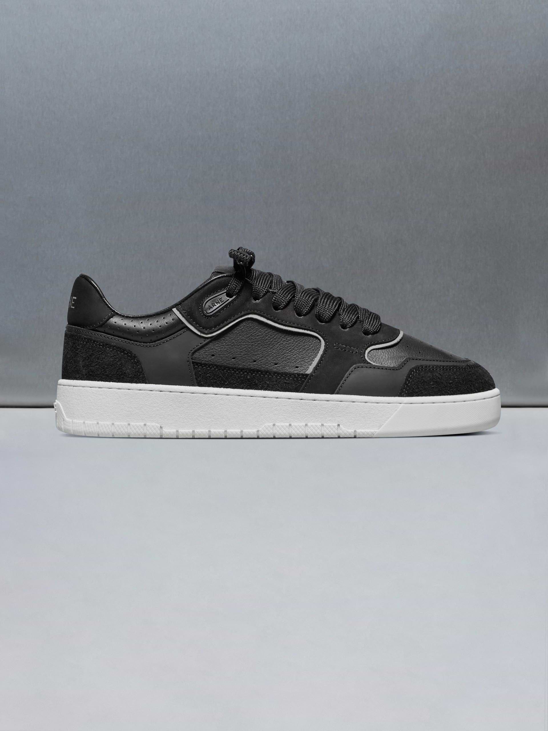 Hoop Trainer in Black