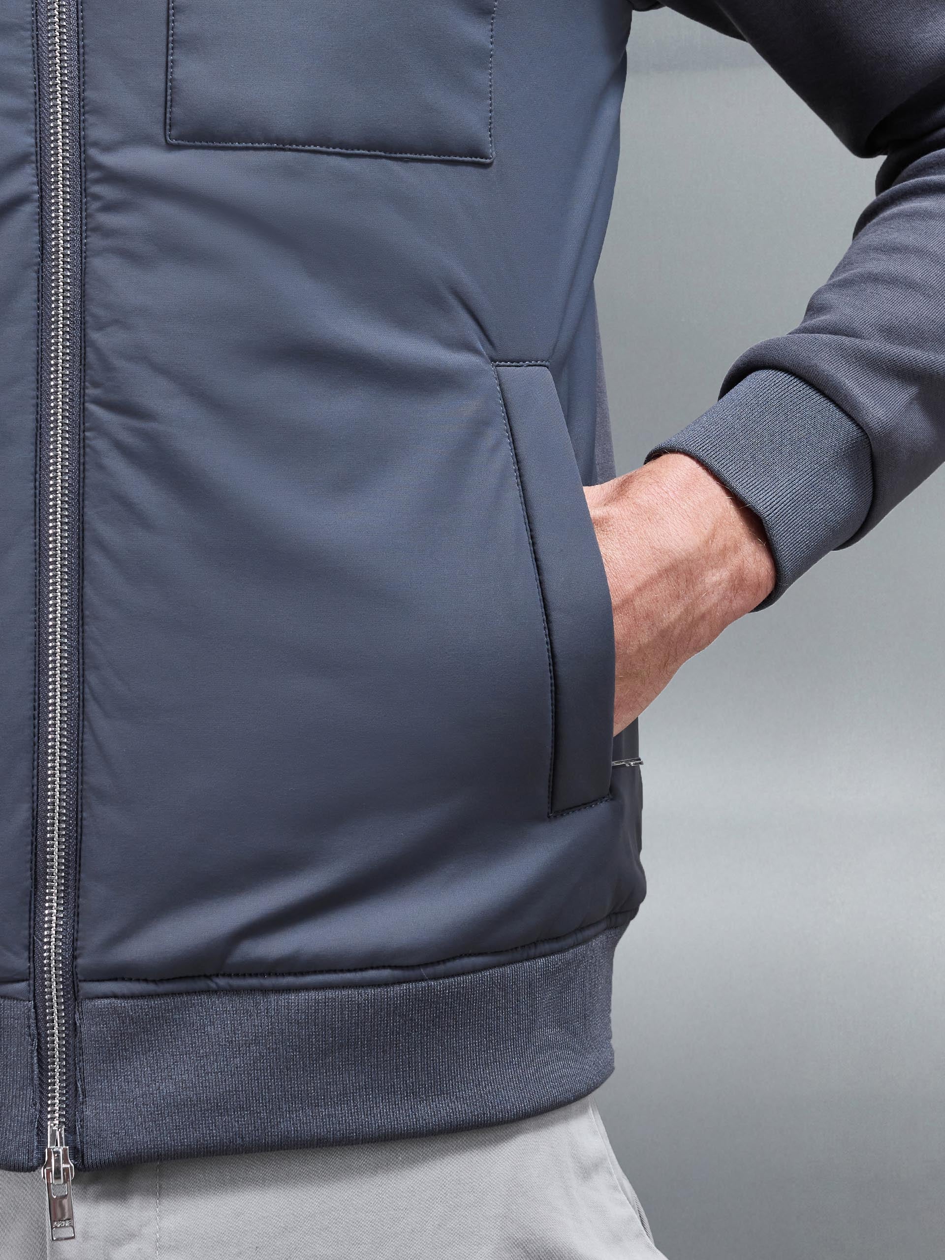 Mens Hybrid Cargo Jacket in Grey