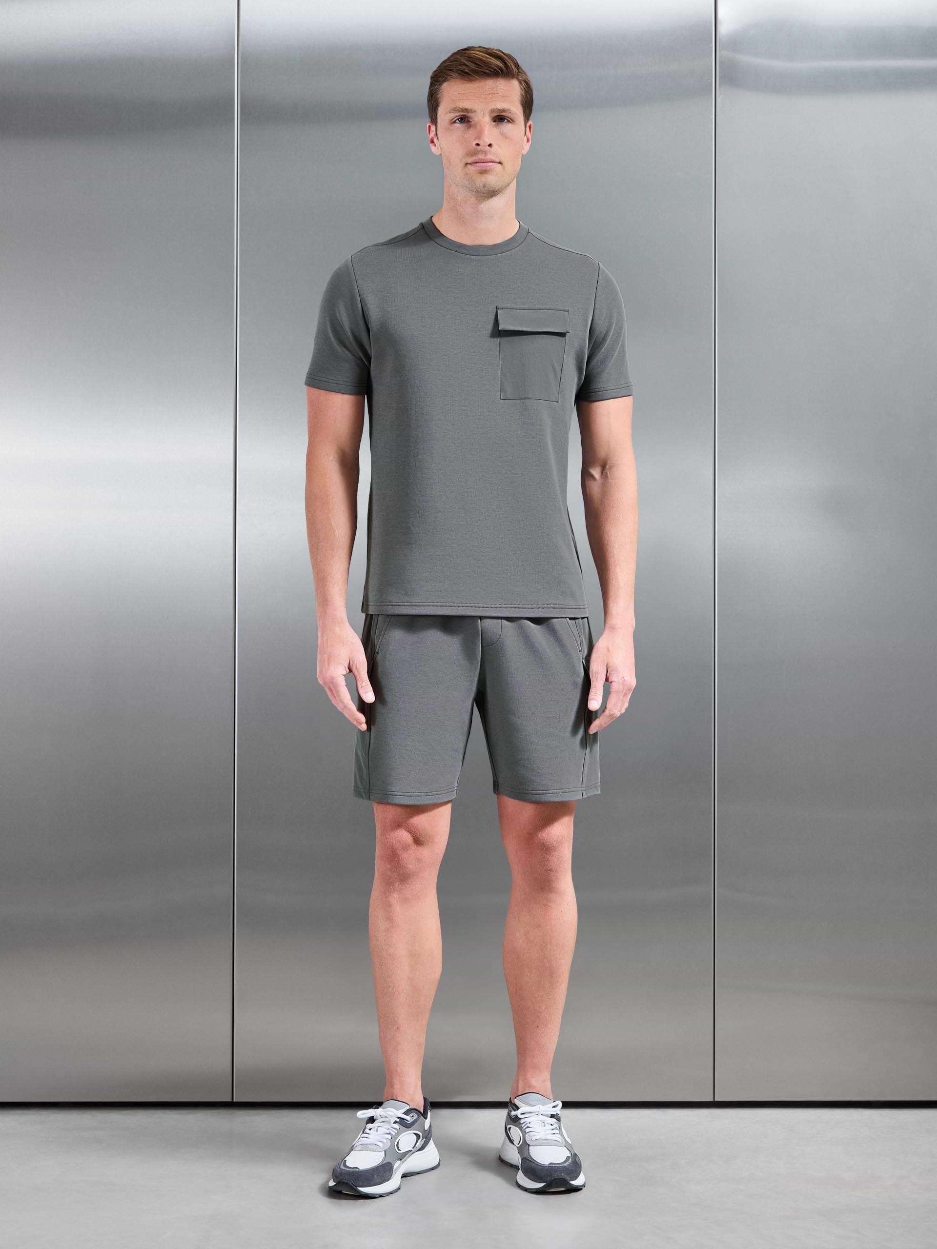 Mens Hybrid Cargo Short in Grey