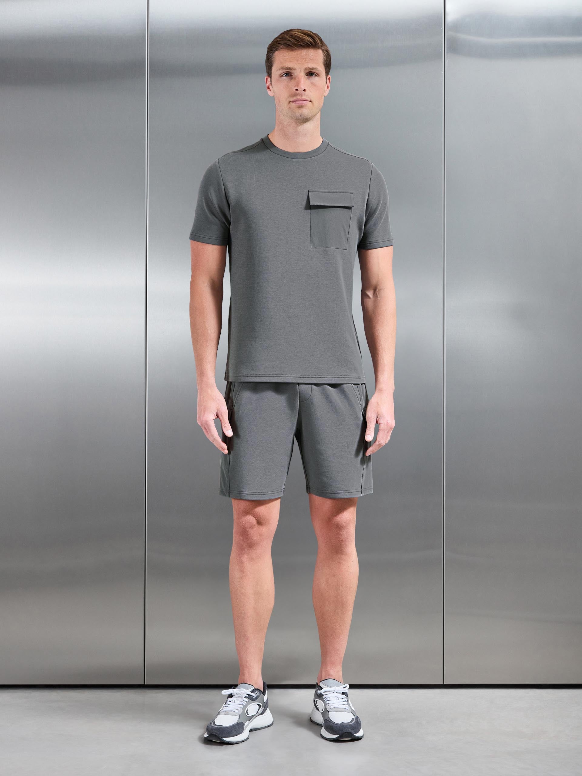 Mens Hybrid Cargo Short in Grey