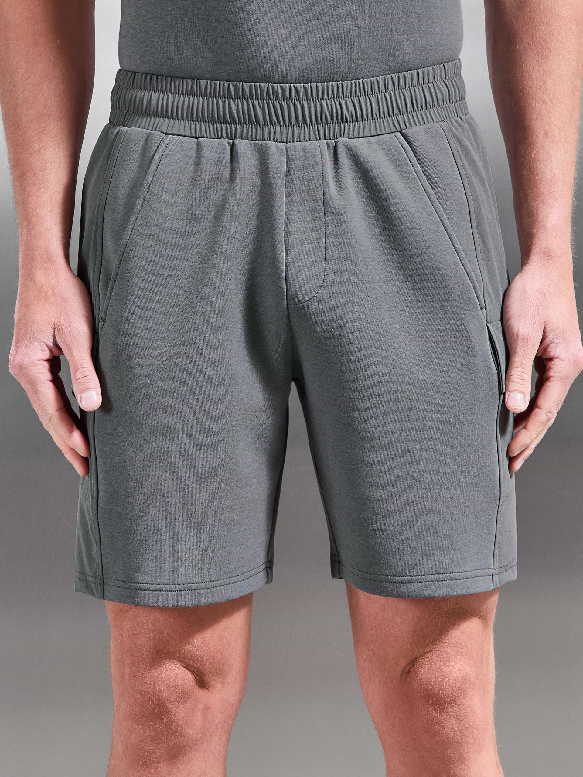 Hybrid Cargo Short in Grey