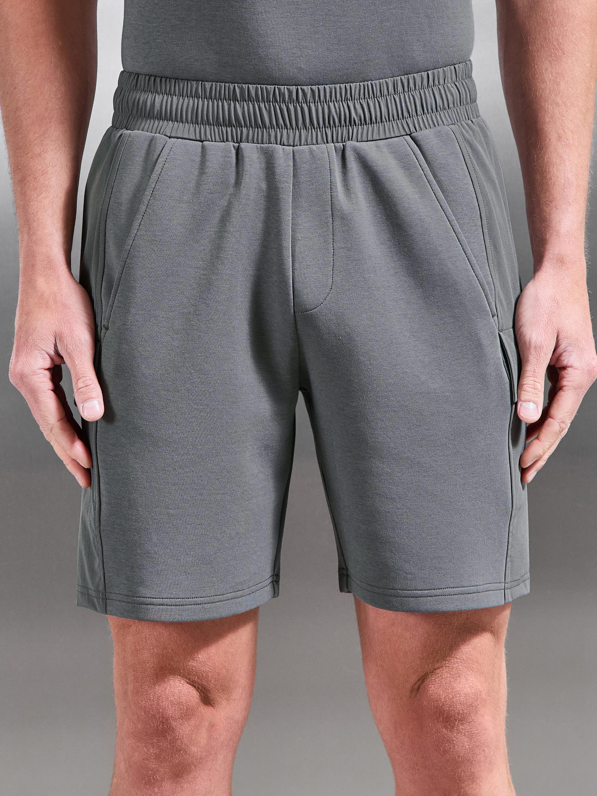 Mens Hybrid Cargo Short in Grey