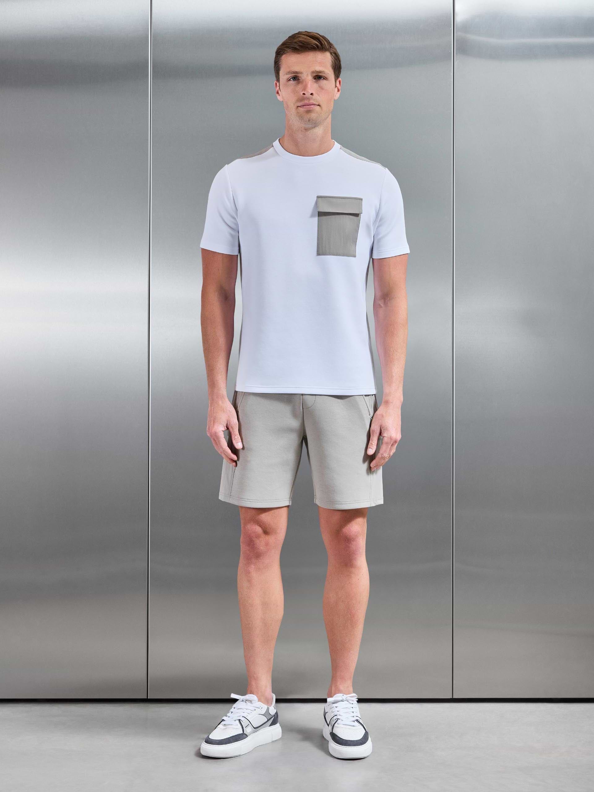 Hybrid Cargo Short in Stone