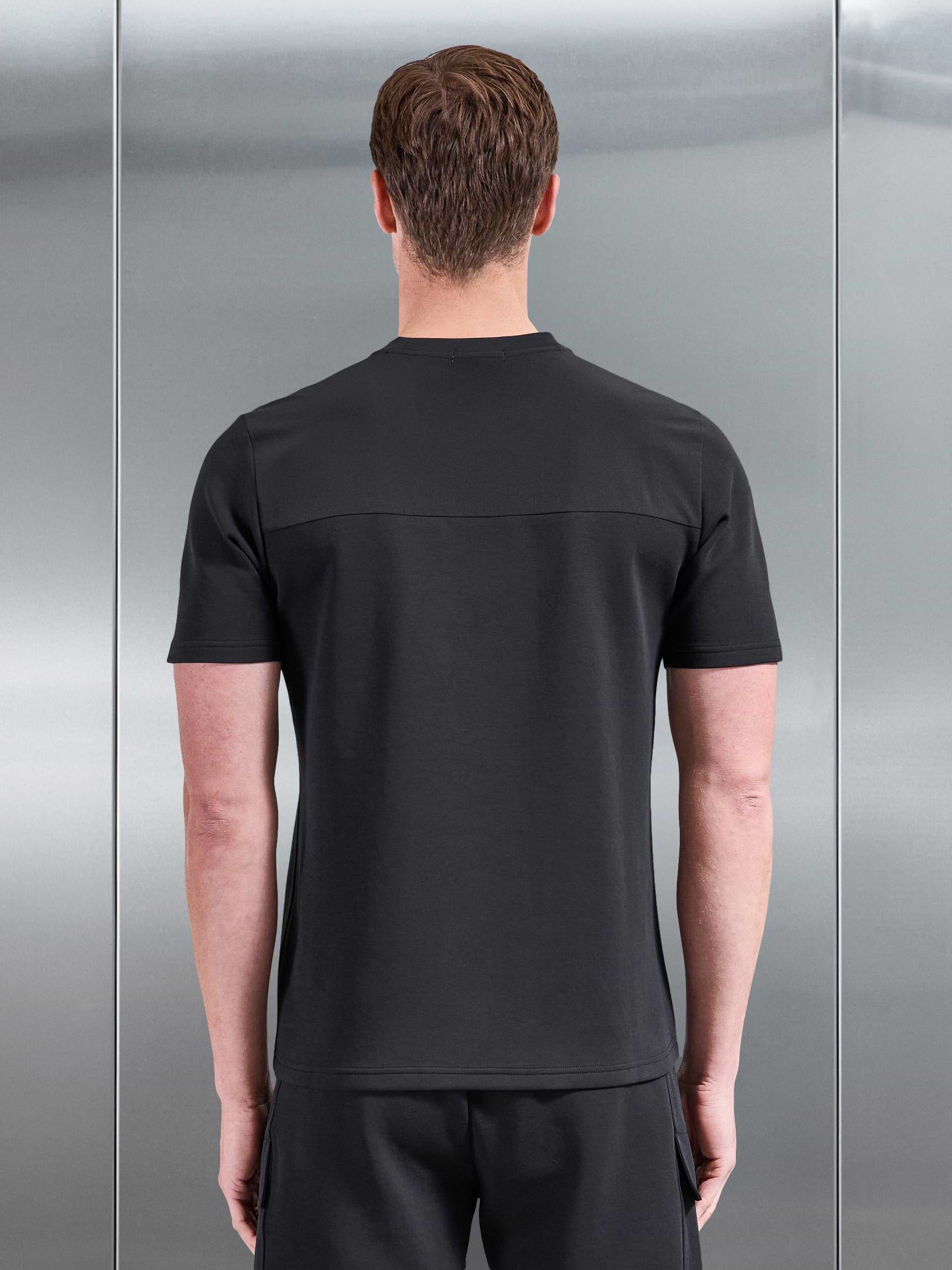 Hybrid Cargo T-Shirt in Black