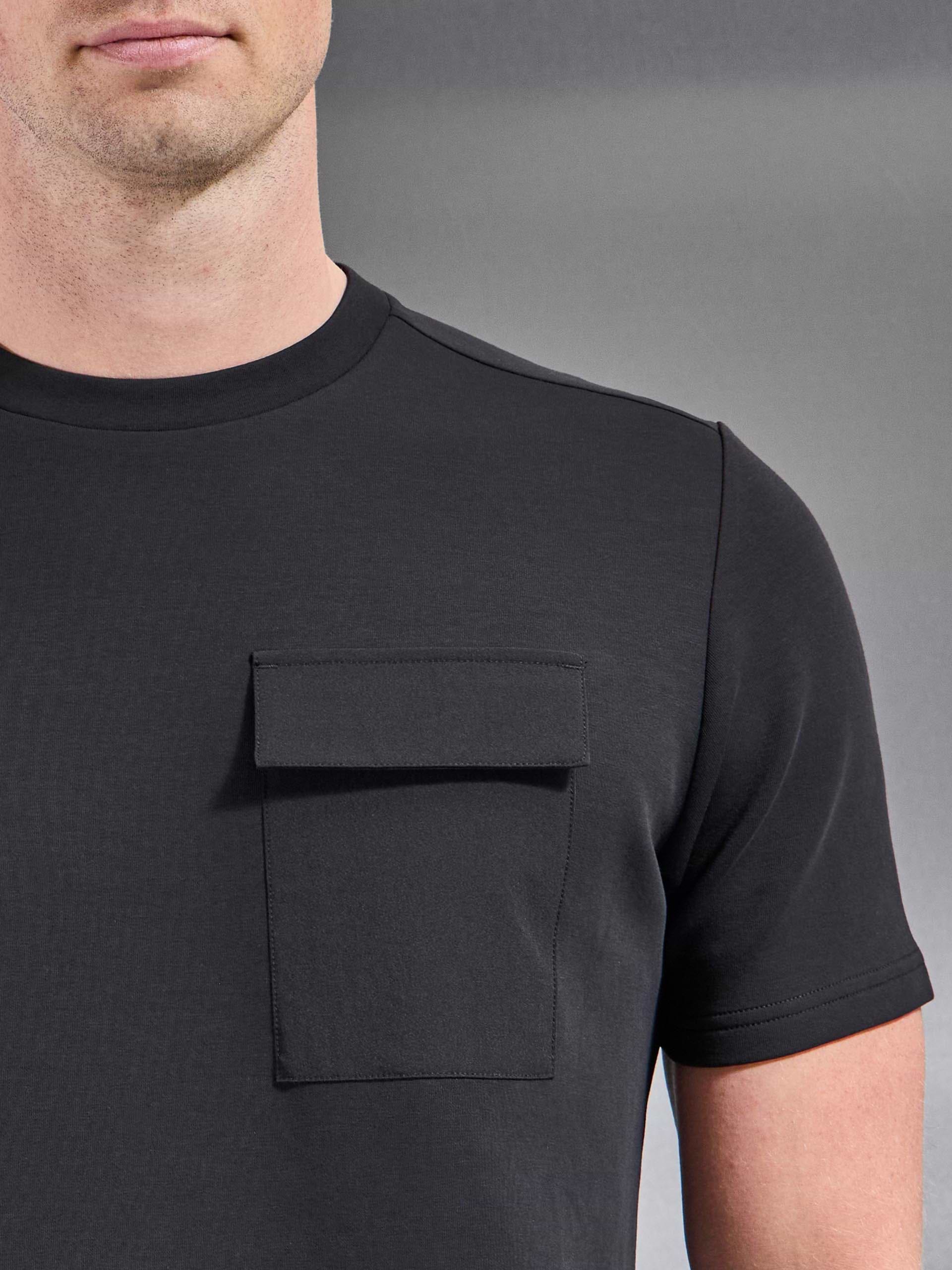 Hybrid Cargo T-Shirt in Black