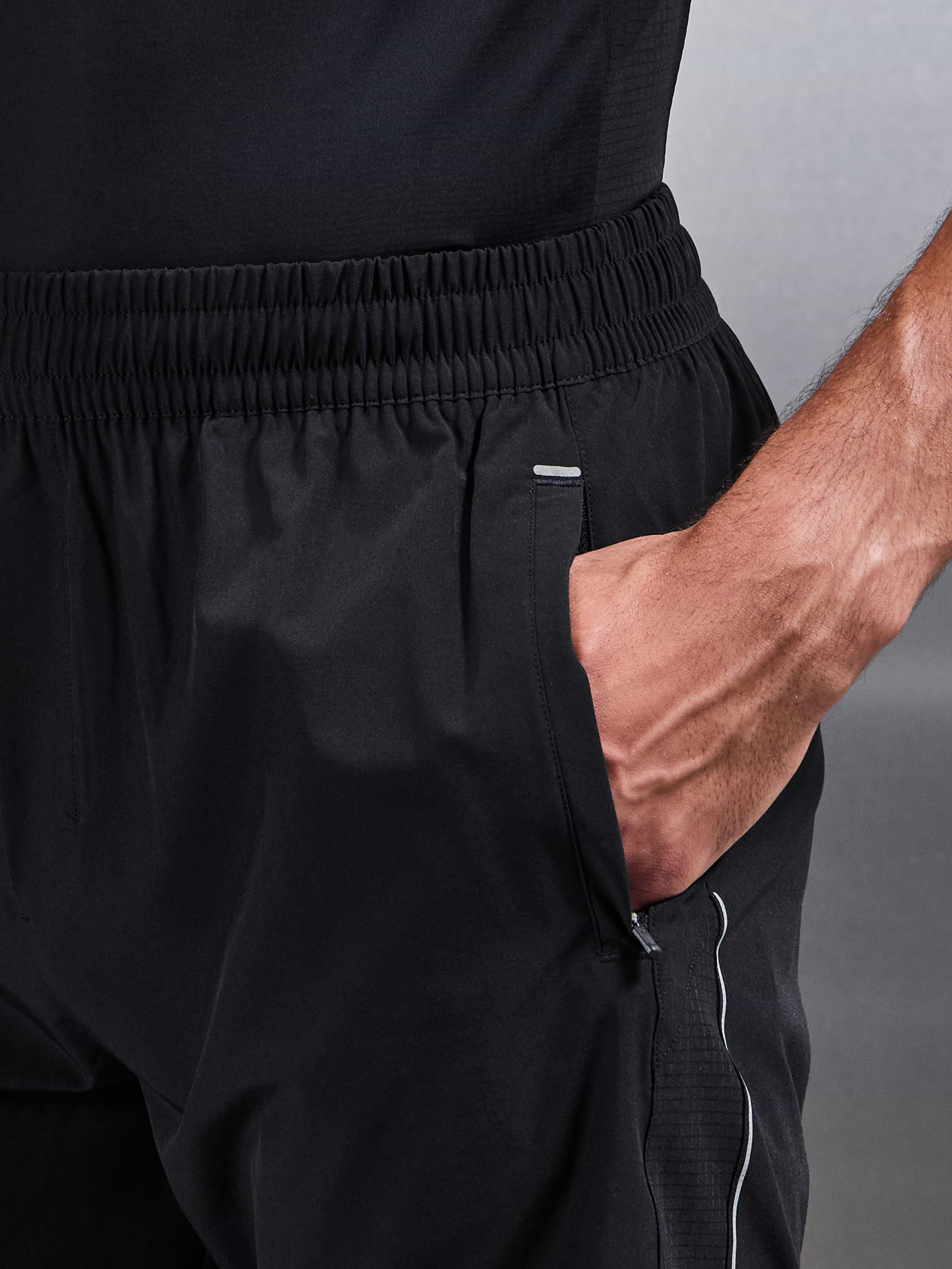 Hybrid Mesh Short in Black