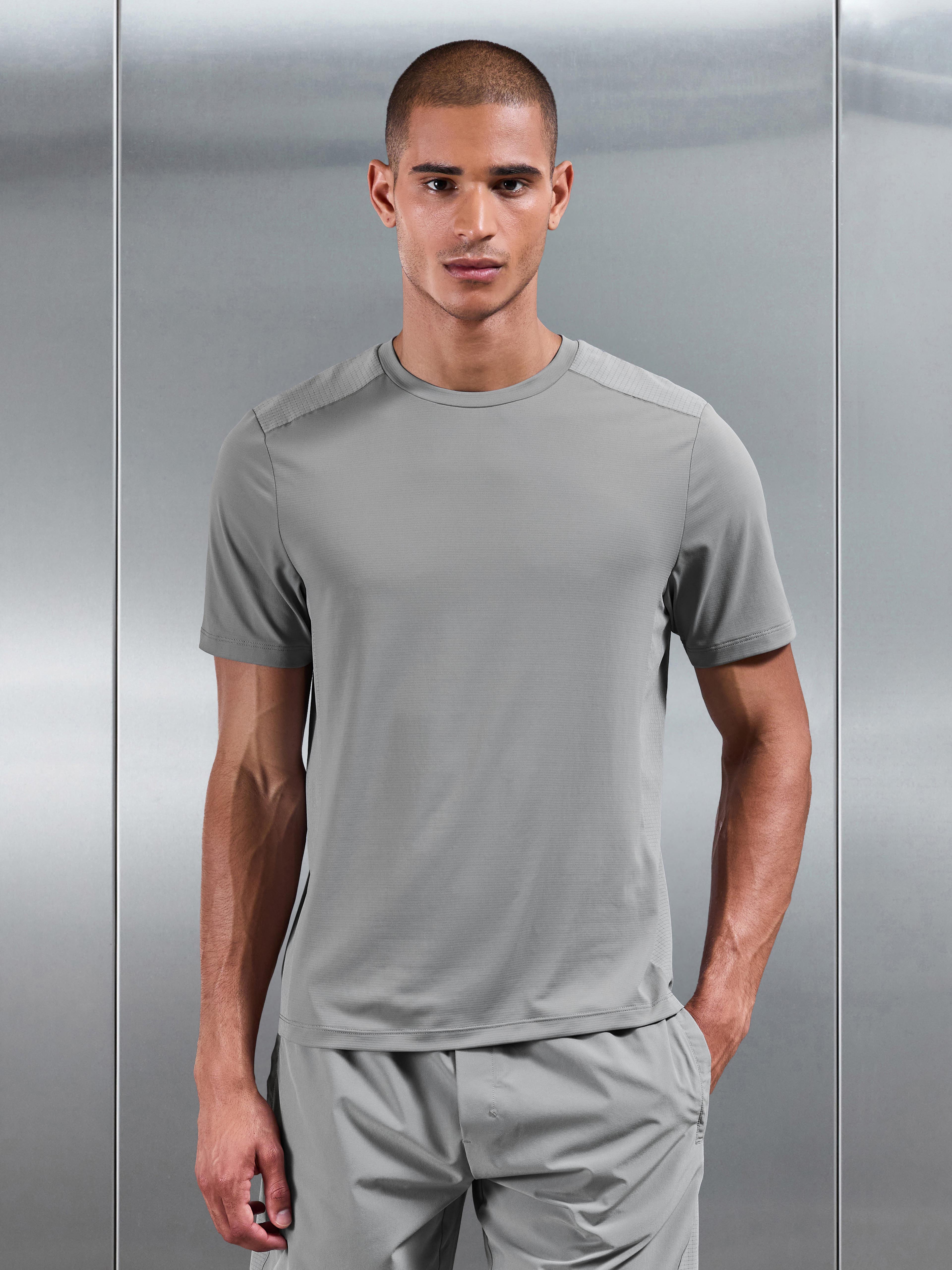 Mens Hybrid Mesh T-Shirt in Mid Grey