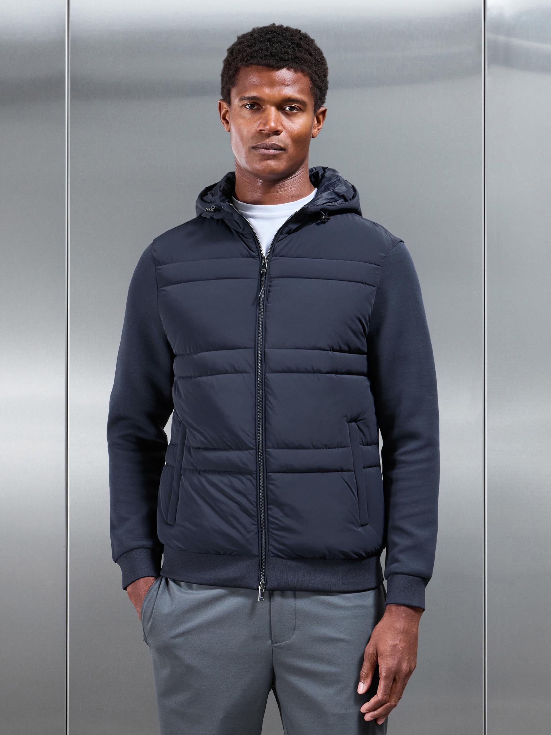 Mens Hybrid Panel Puffer Windbreaker in Navy