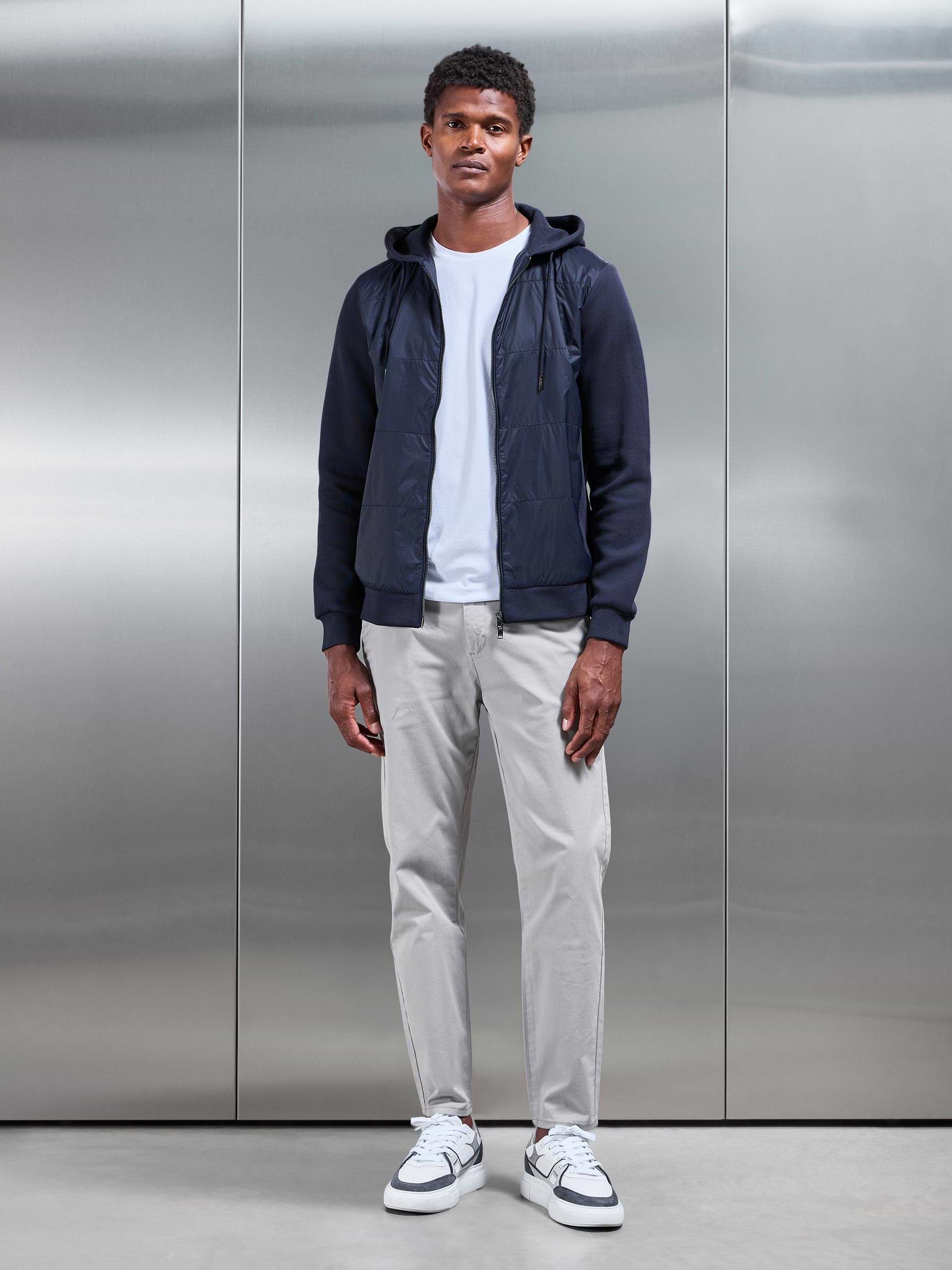 Mens Hybrid Panel Windbreaker in Navy