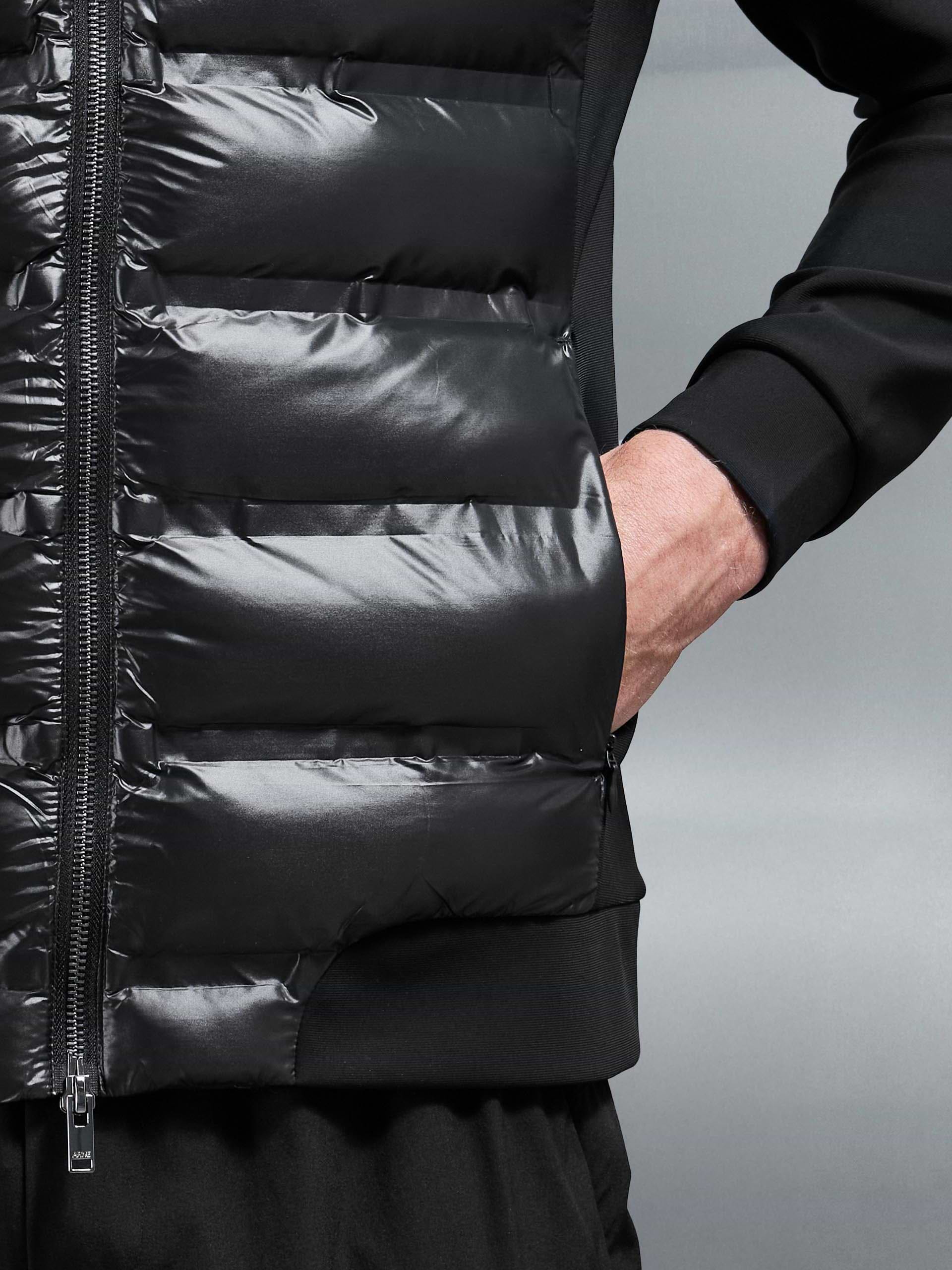 Hybrid Puffer Jacket in Black