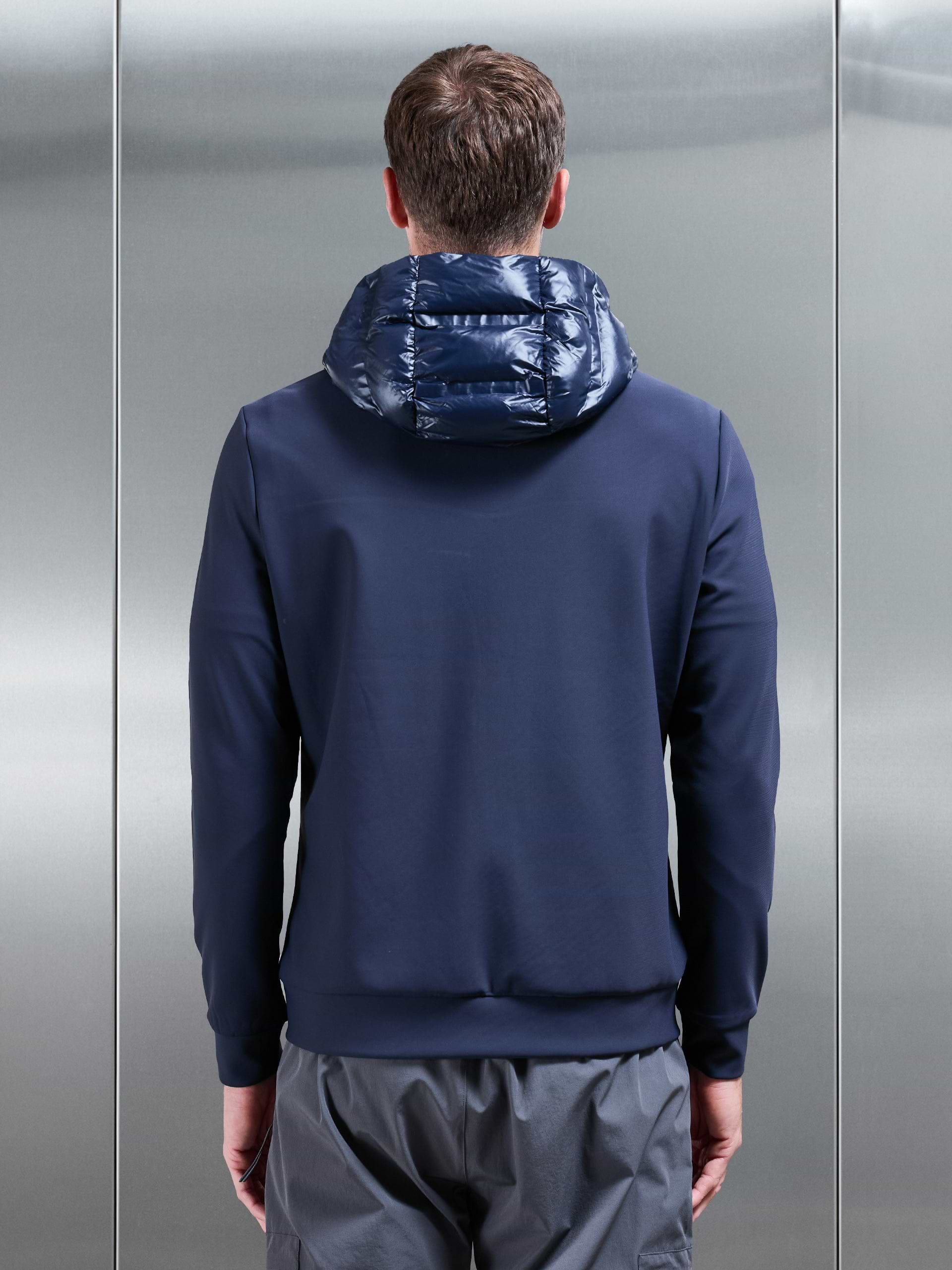 Hybrid Puffer Jacket in Navy