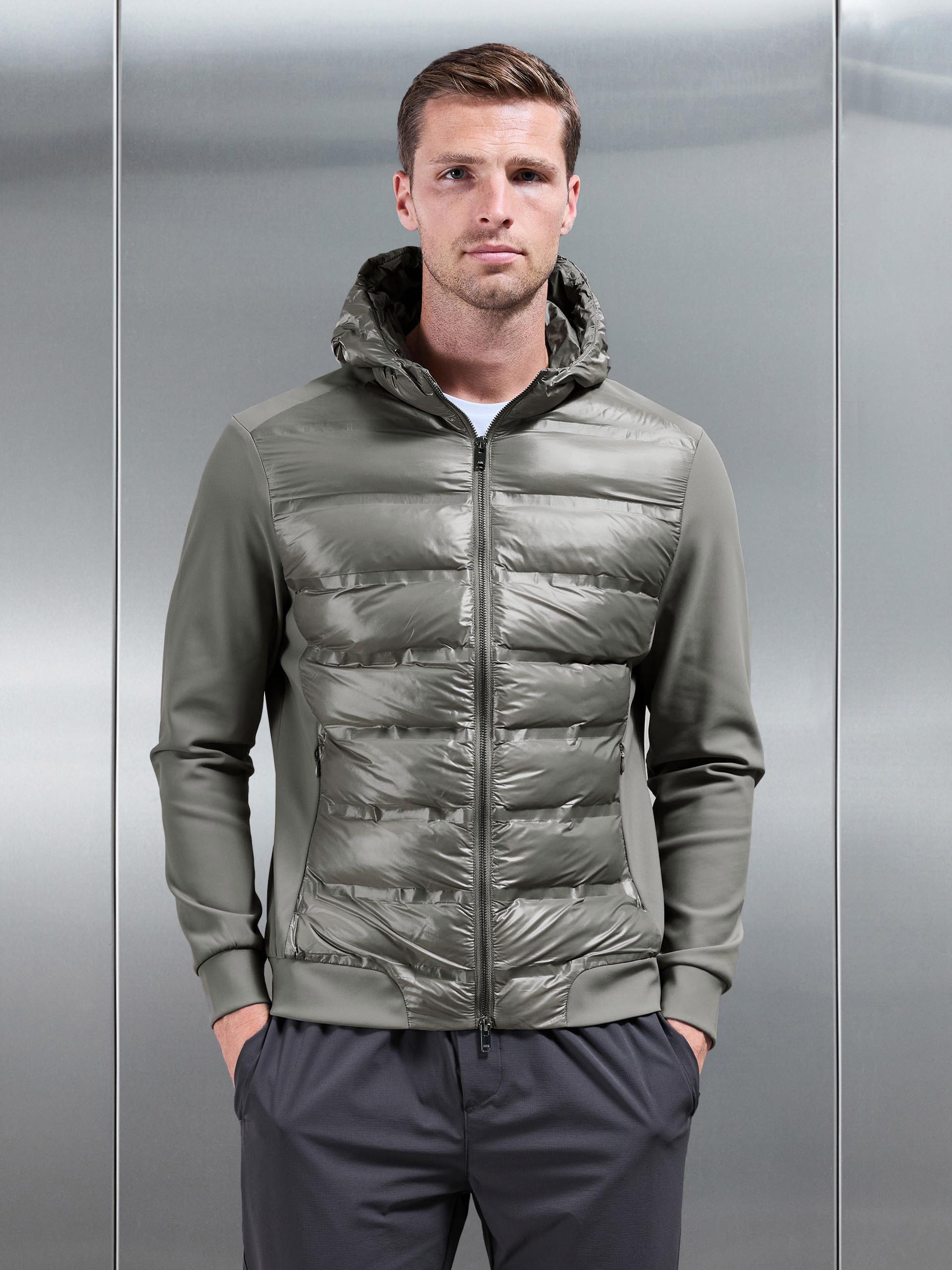 Mens Hybrid Puffer Jacket in Olive