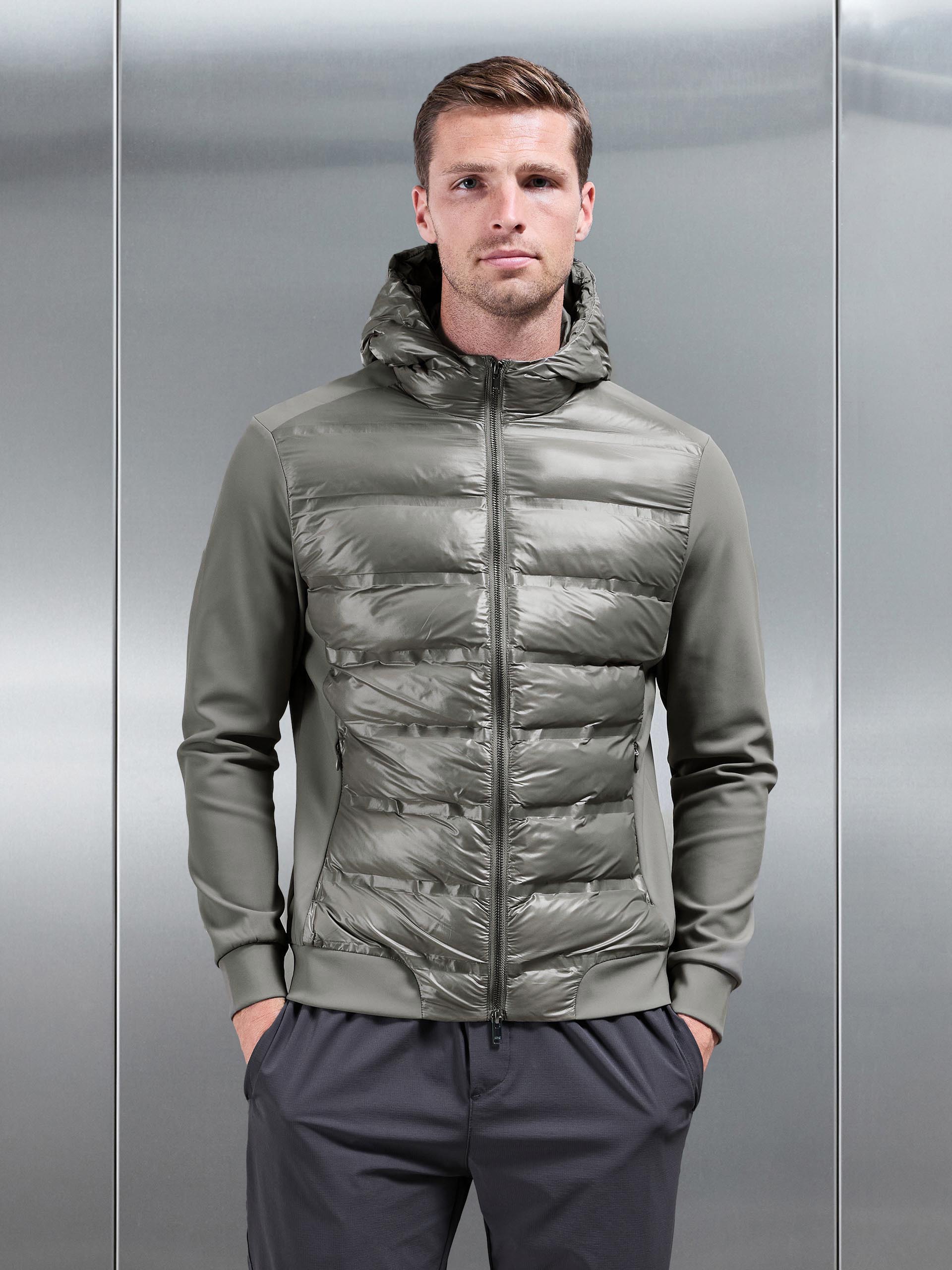 Mens Hybrid Puffer Jacket in Olive