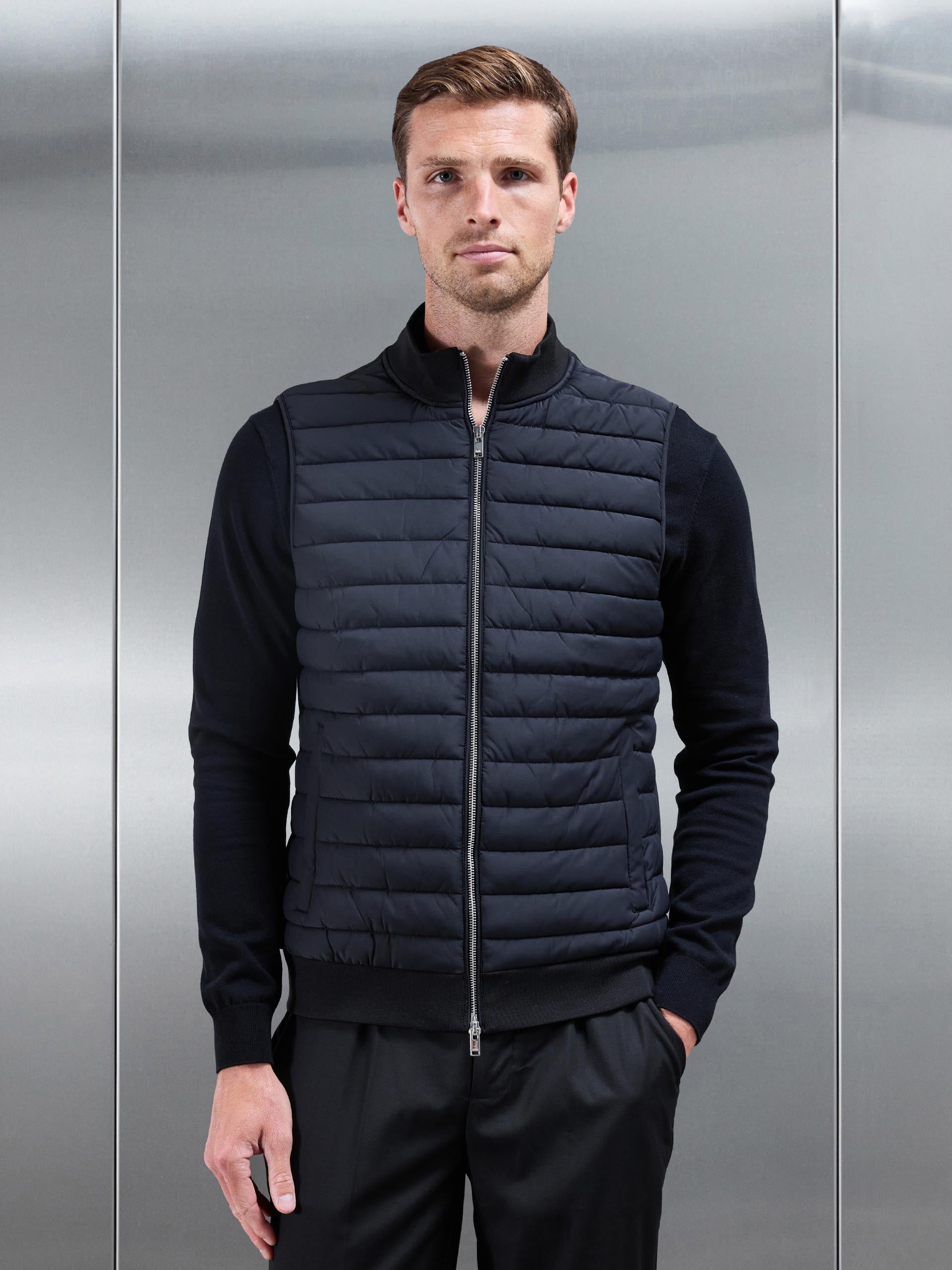 Mens Hybrid Quilted Gilet in Black