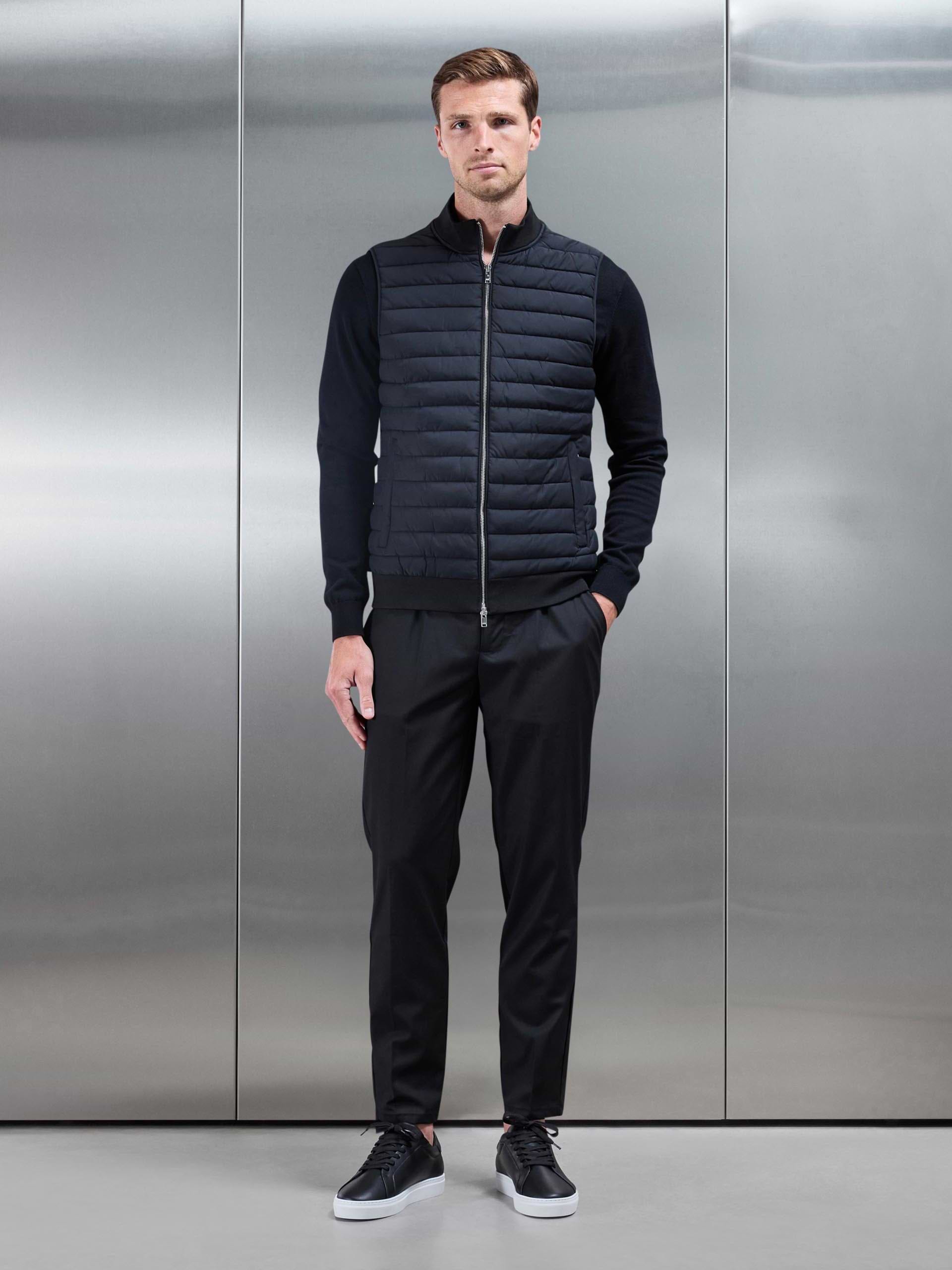 Mens Hybrid Quilted Gilet in Black