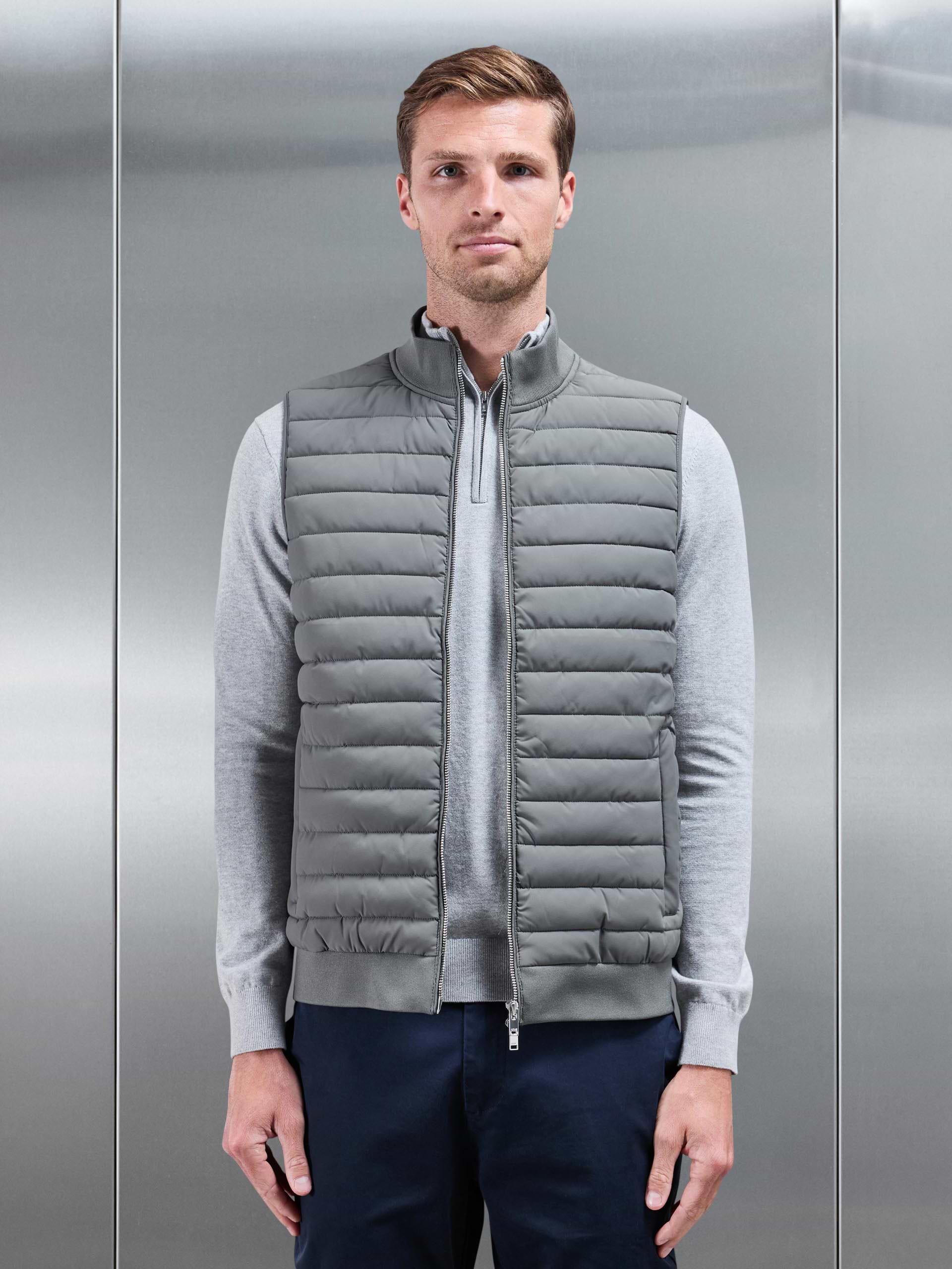 Hybrid Quilted Gilet in Sage