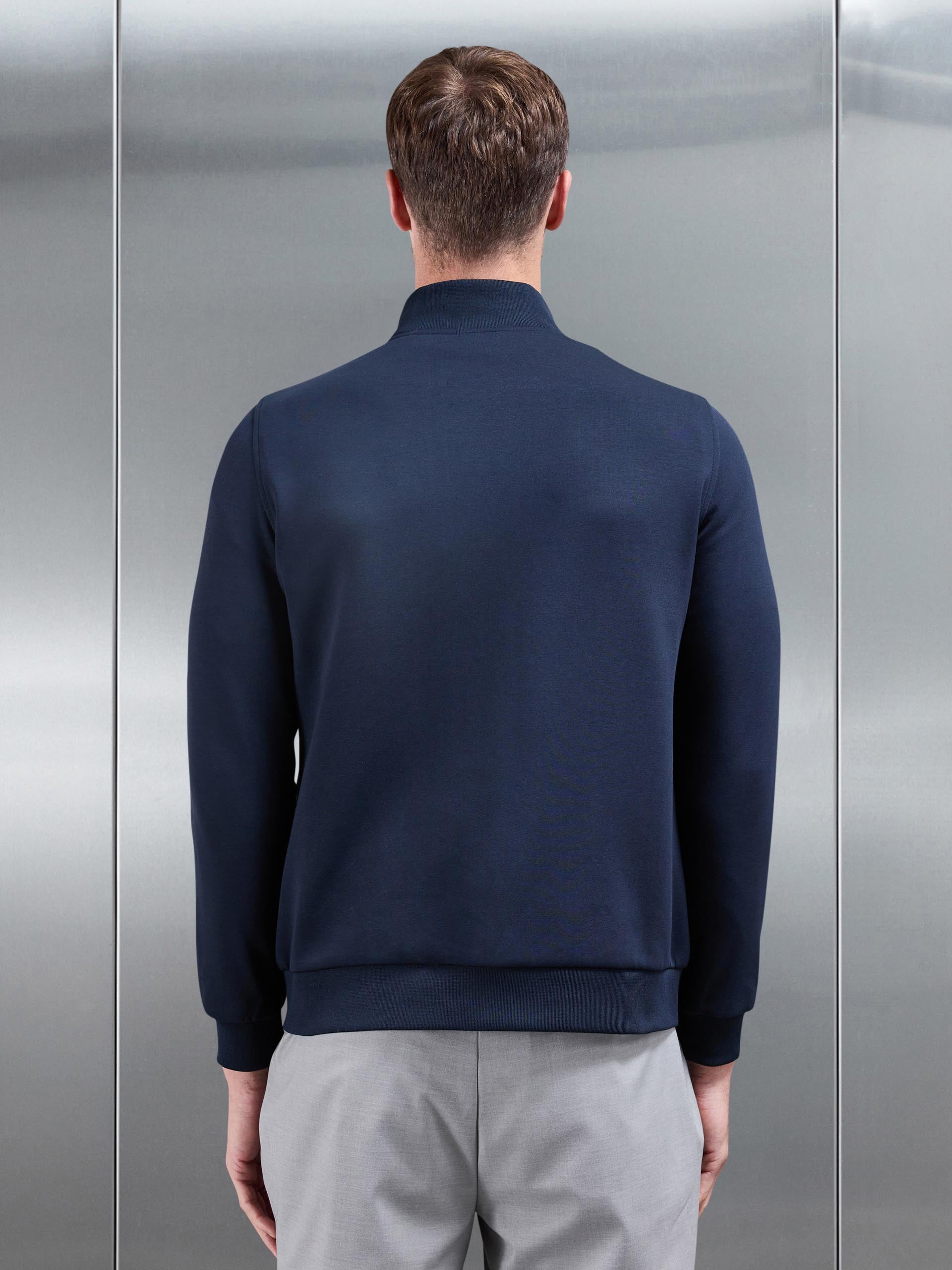 Mens Hybrid Quilted Jacket in Navy