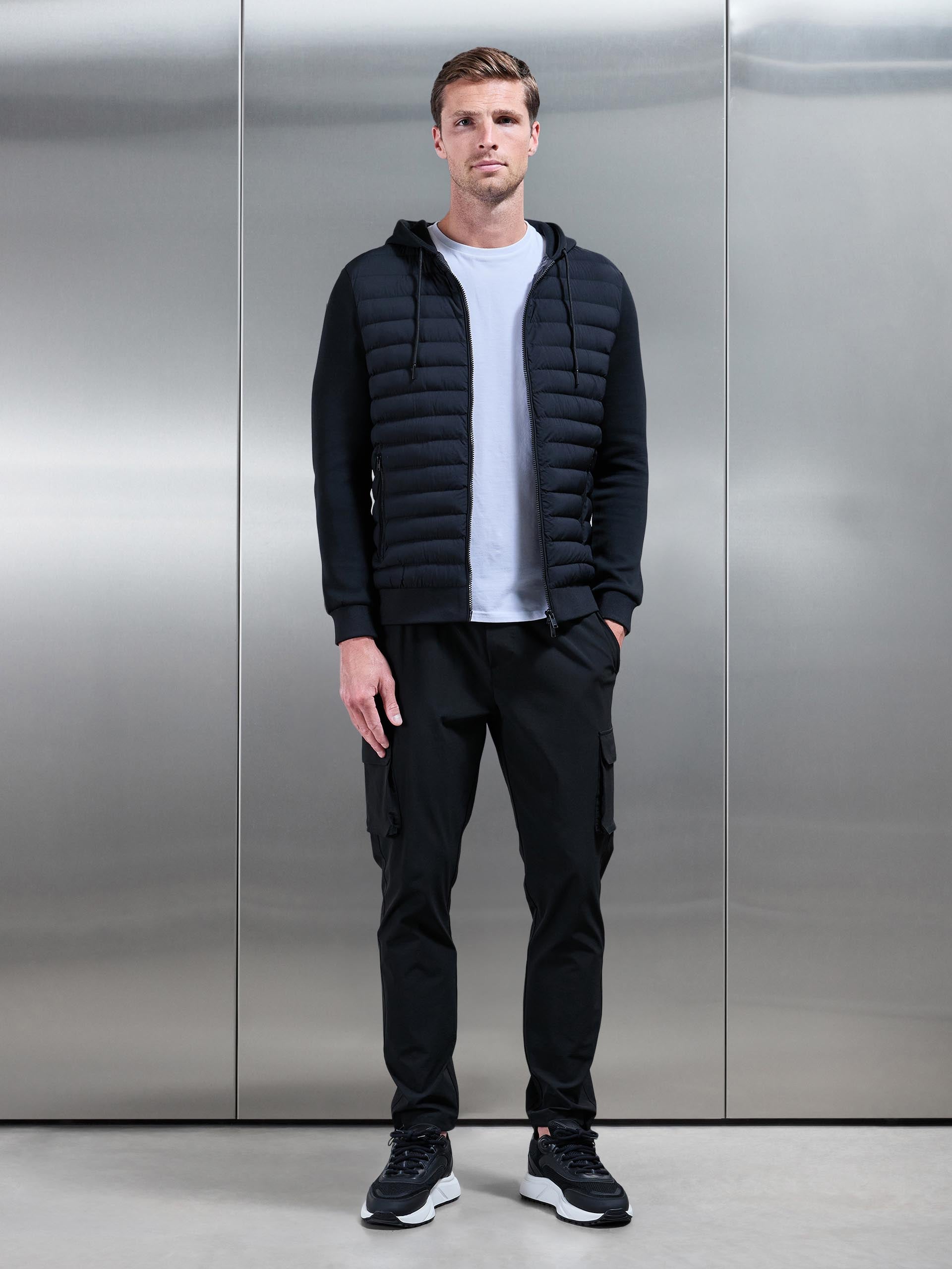 Mens Hybrid Quilted Technical Windbreaker in Black