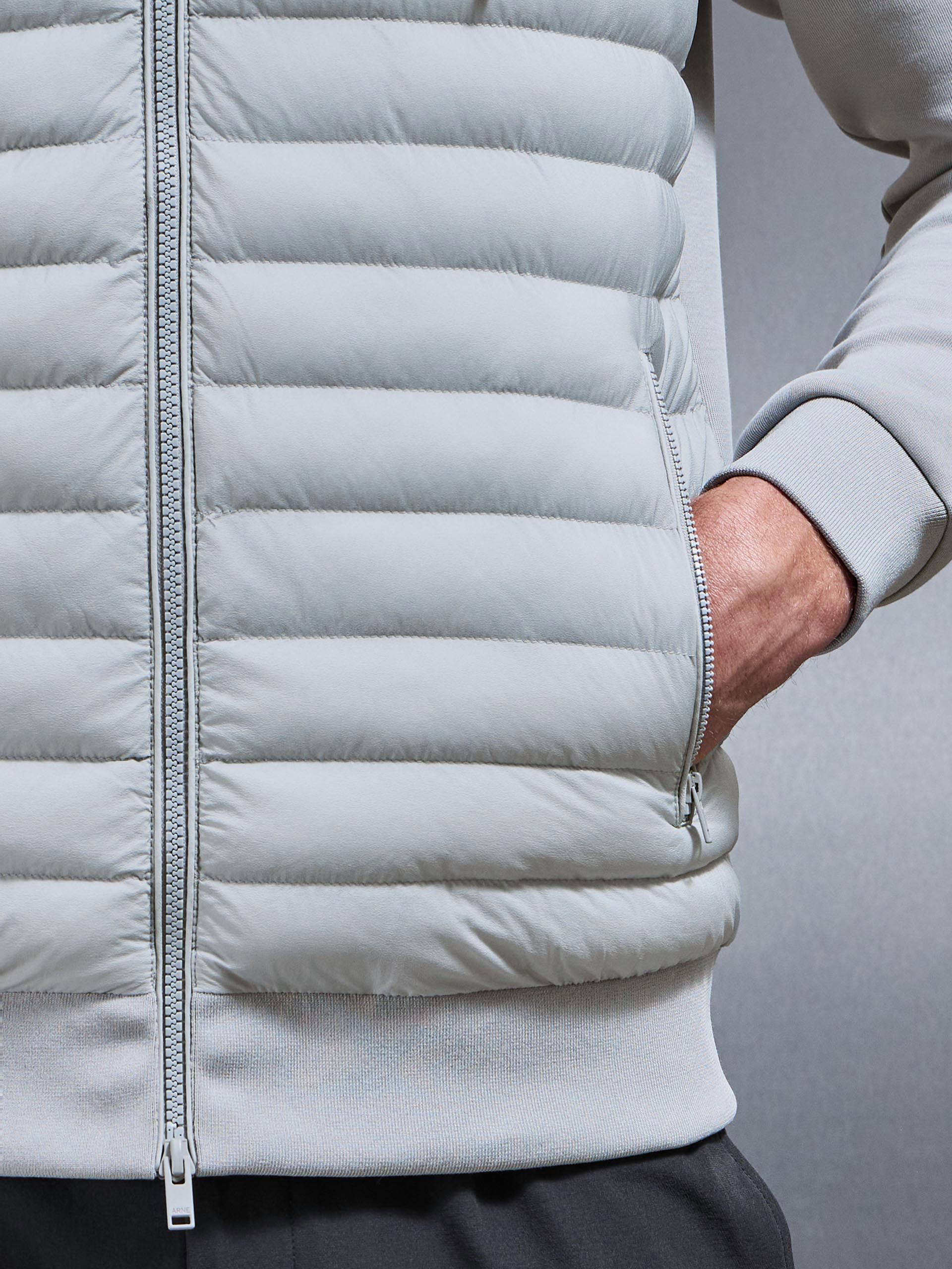 Mens Hybrid Quilted Technical Windbreaker in Mid Grey