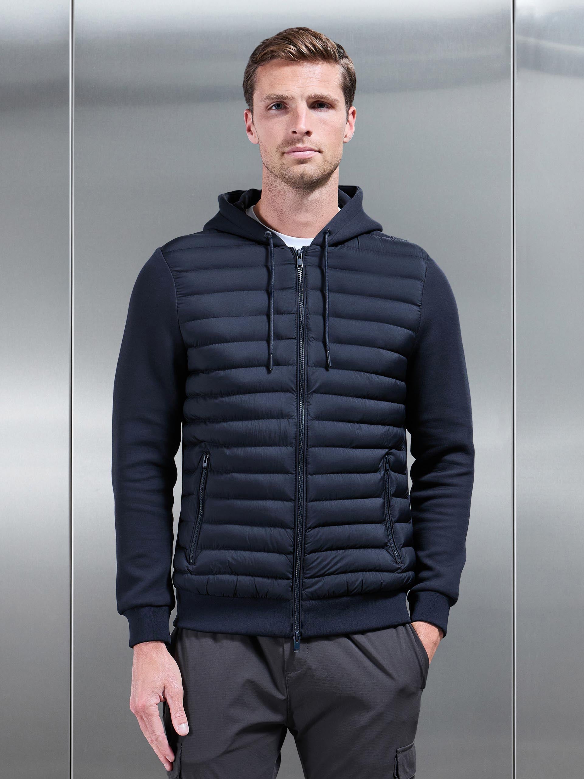 Mens Hybrid Quilted Technical Windbreaker in Navy
