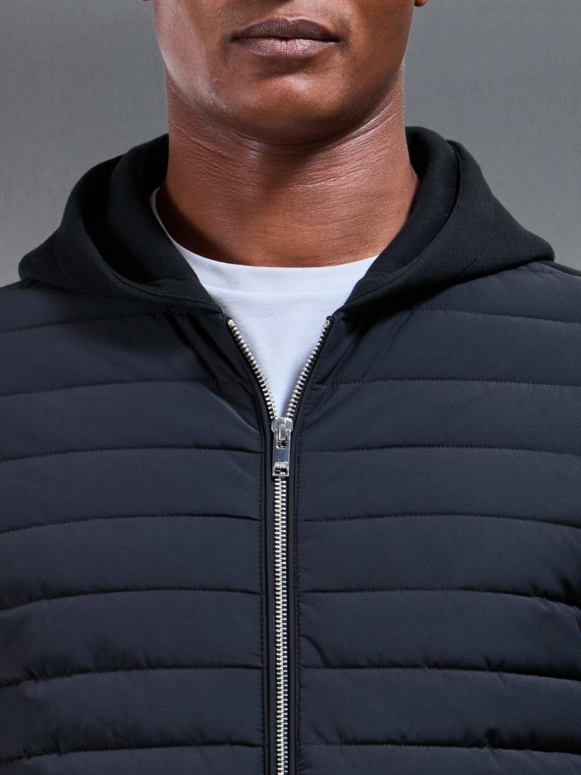 Mens Hybrid Quilted Windbreaker in Black
