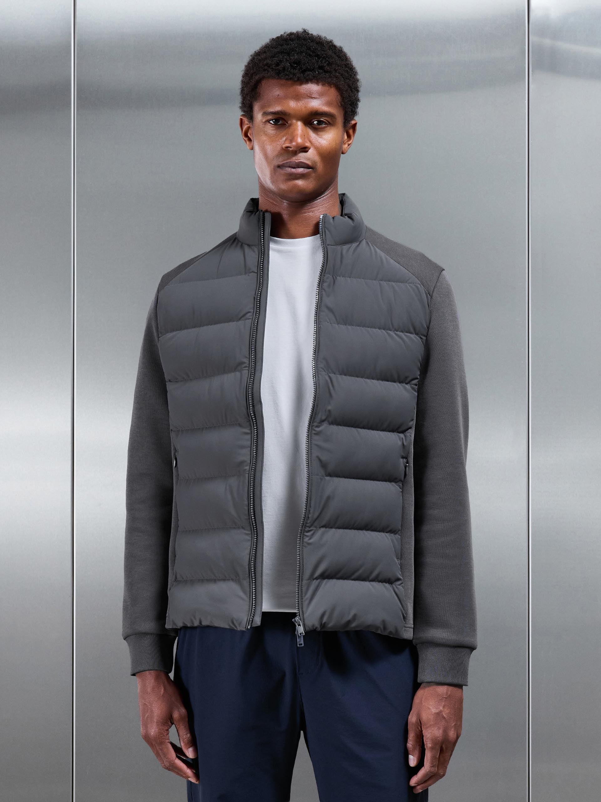 Mens Hybrid Technical Puffer Jacket in Grey