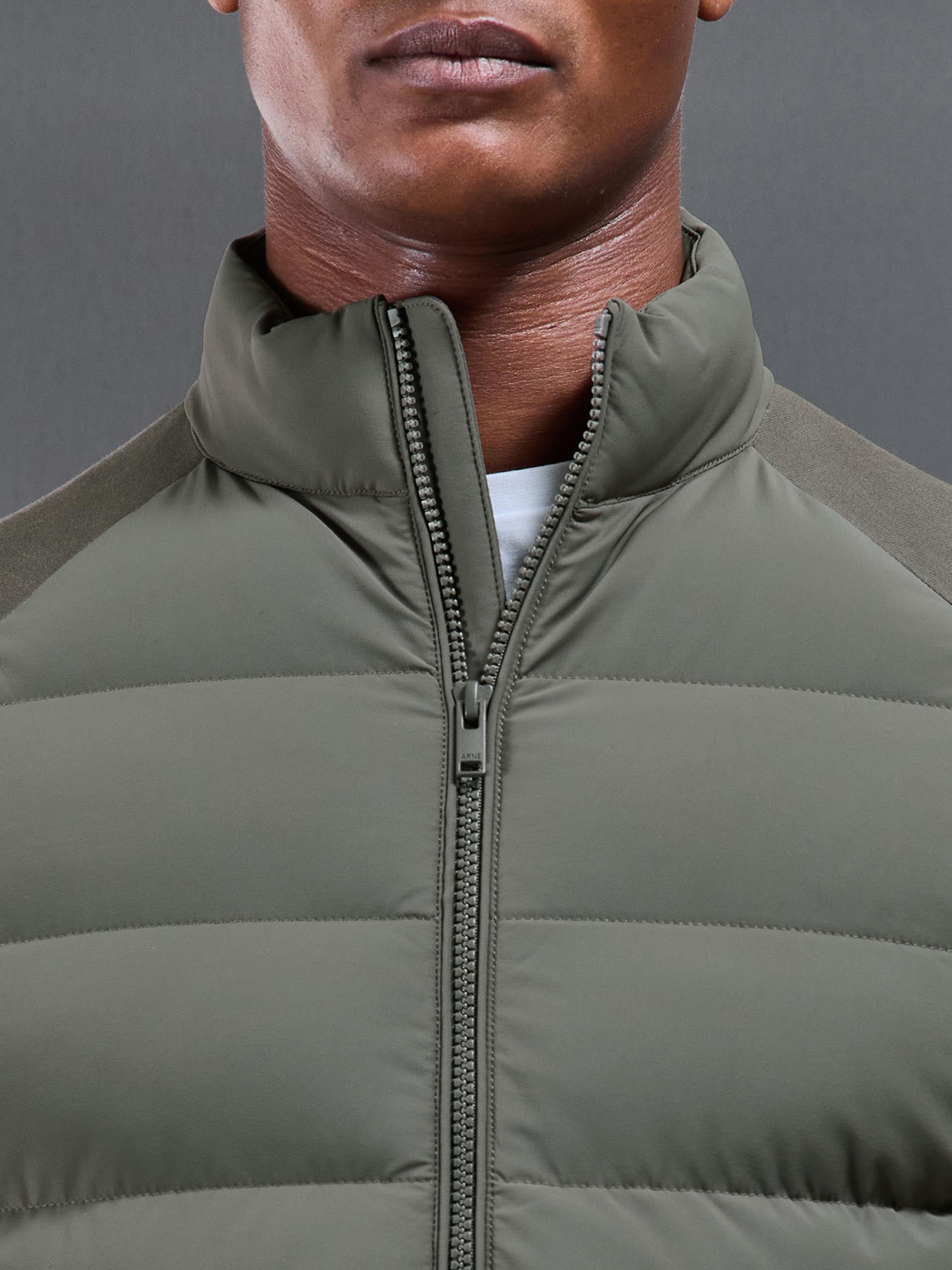 Mens Hybrid Technical Puffer Jacket in Olive