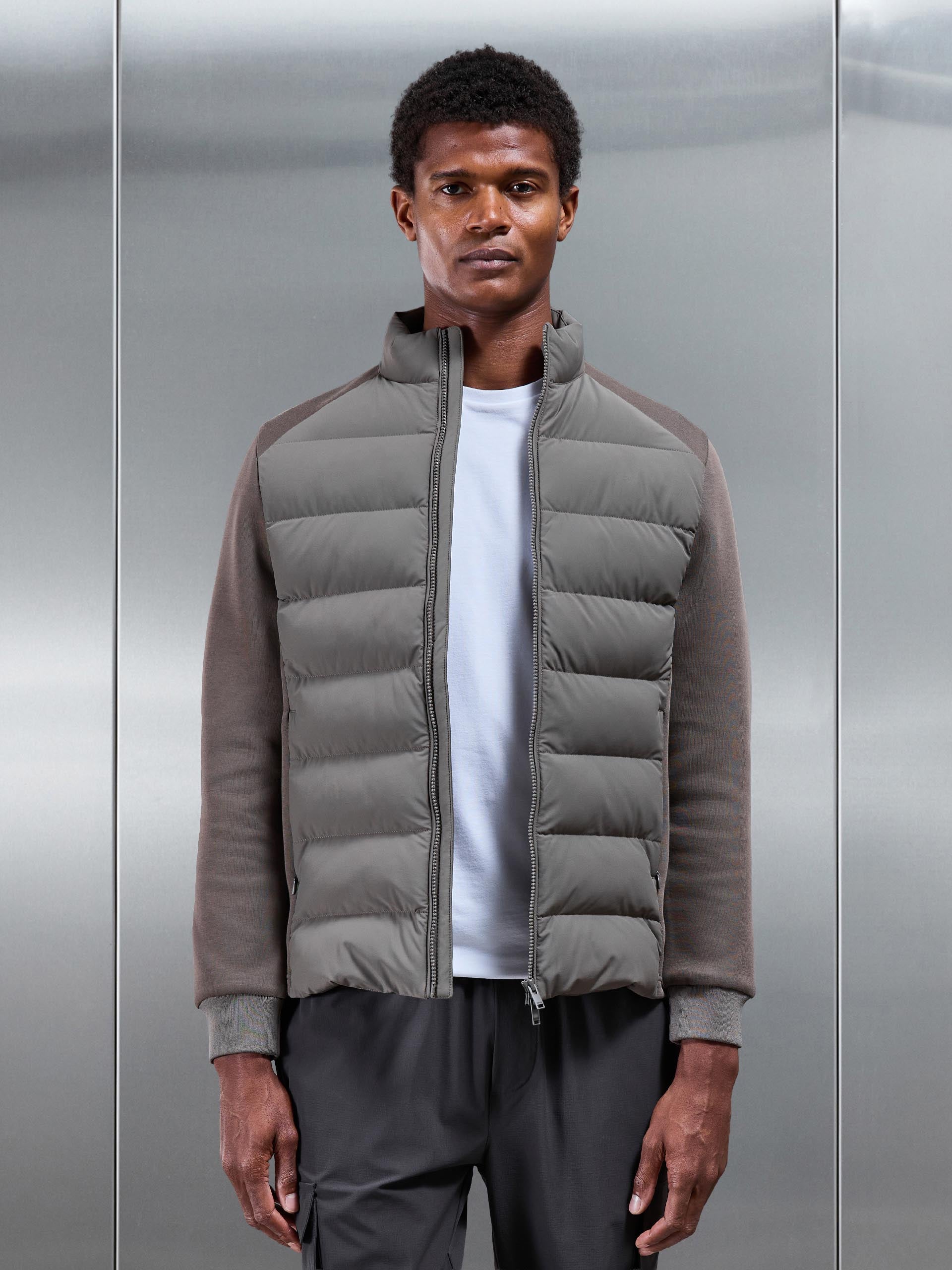 Mens Hybrid Technical Puffer Jacket in Olive