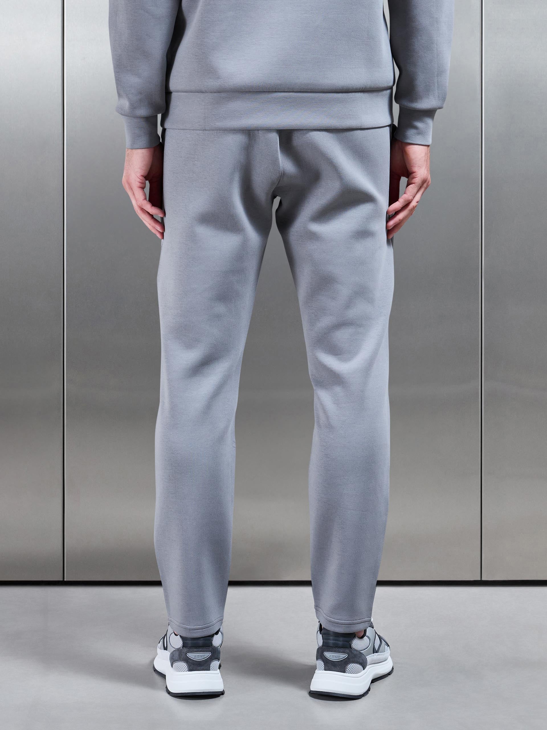 Mens Interlock Jersey Essential Jogger in Grey