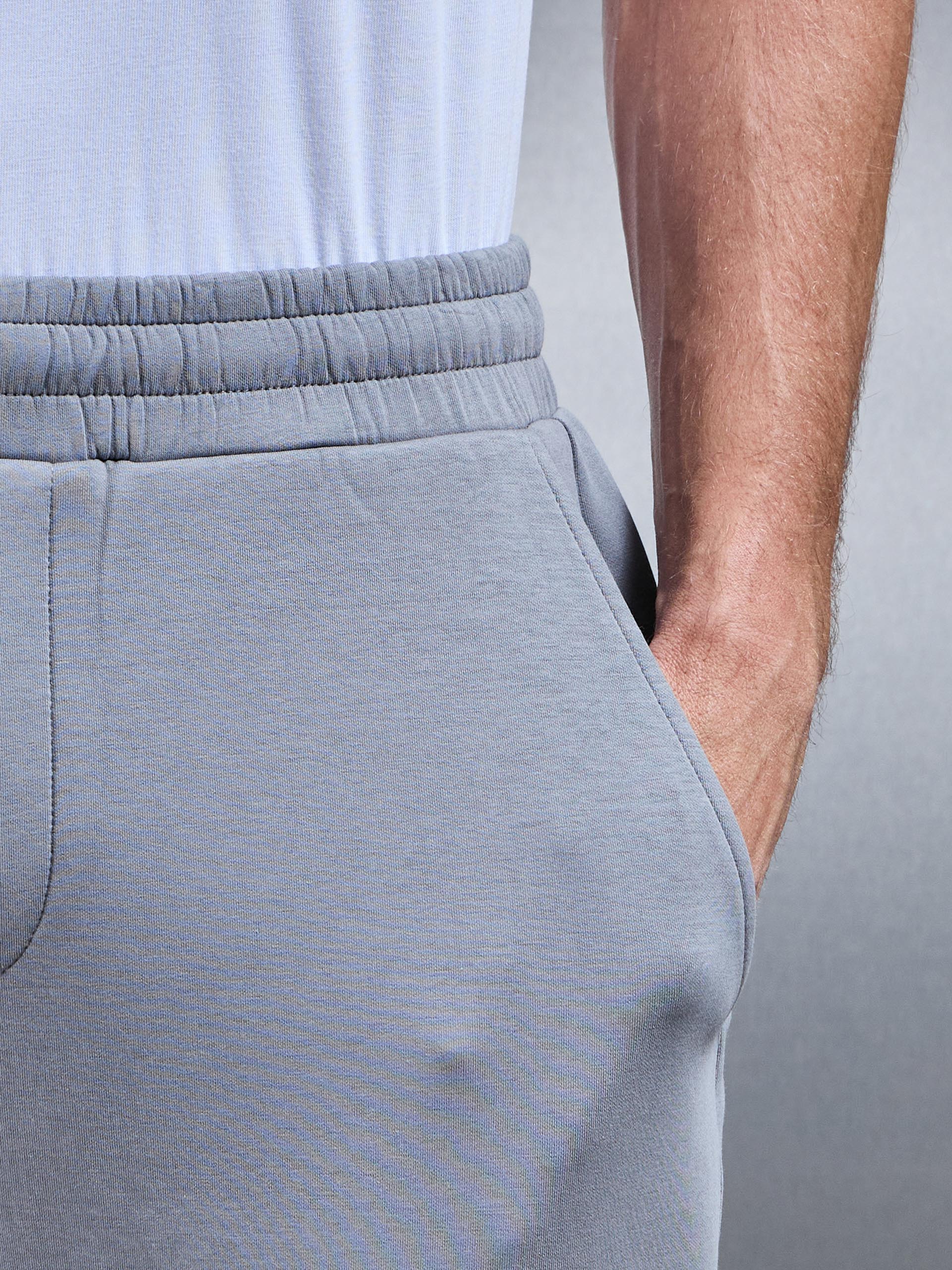 Mens Interlock Jersey Essential Jogger in Grey