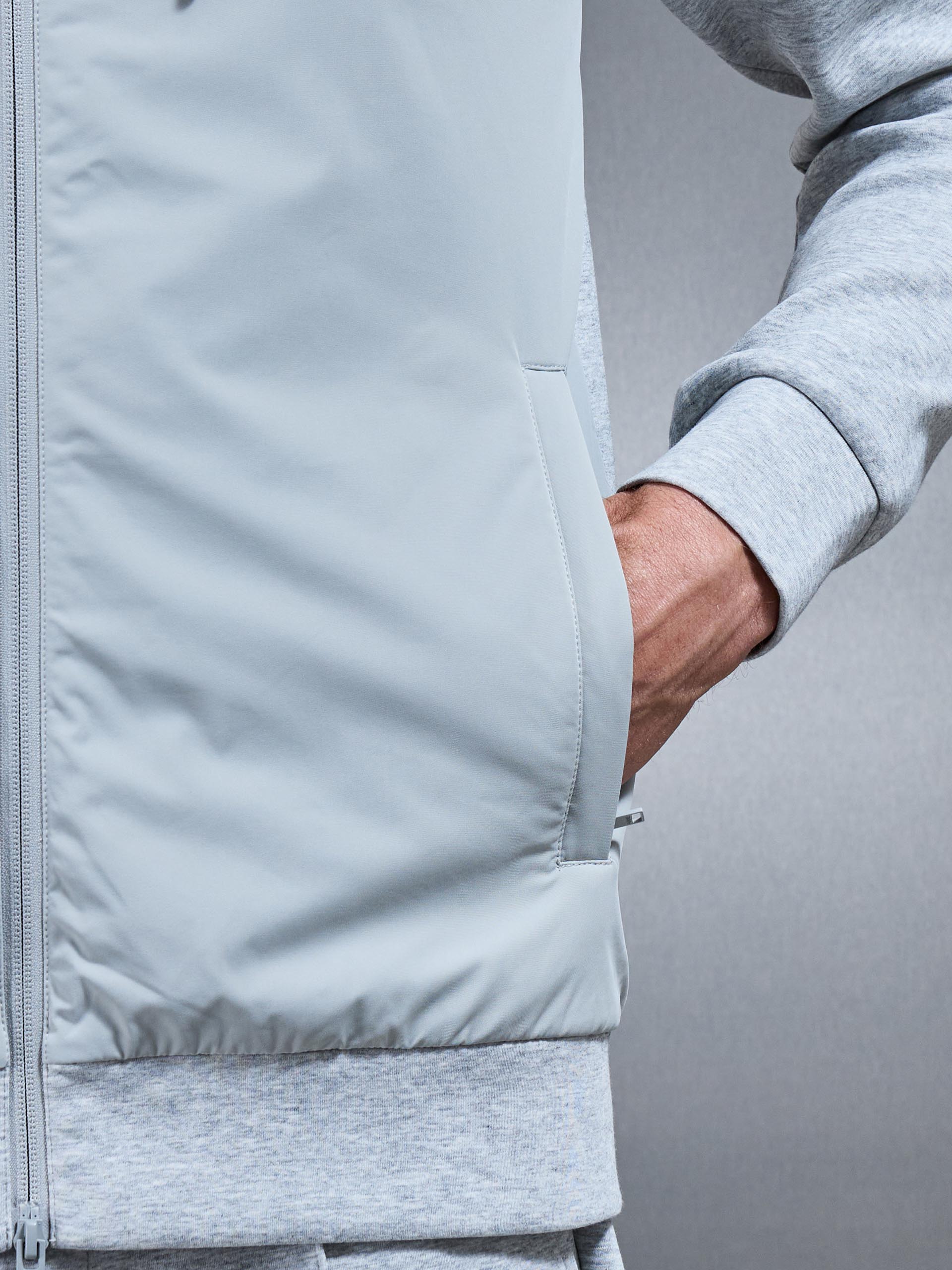 Mens Interlock Jersey Hybrid Technical Windbreaker in Marl Grey
