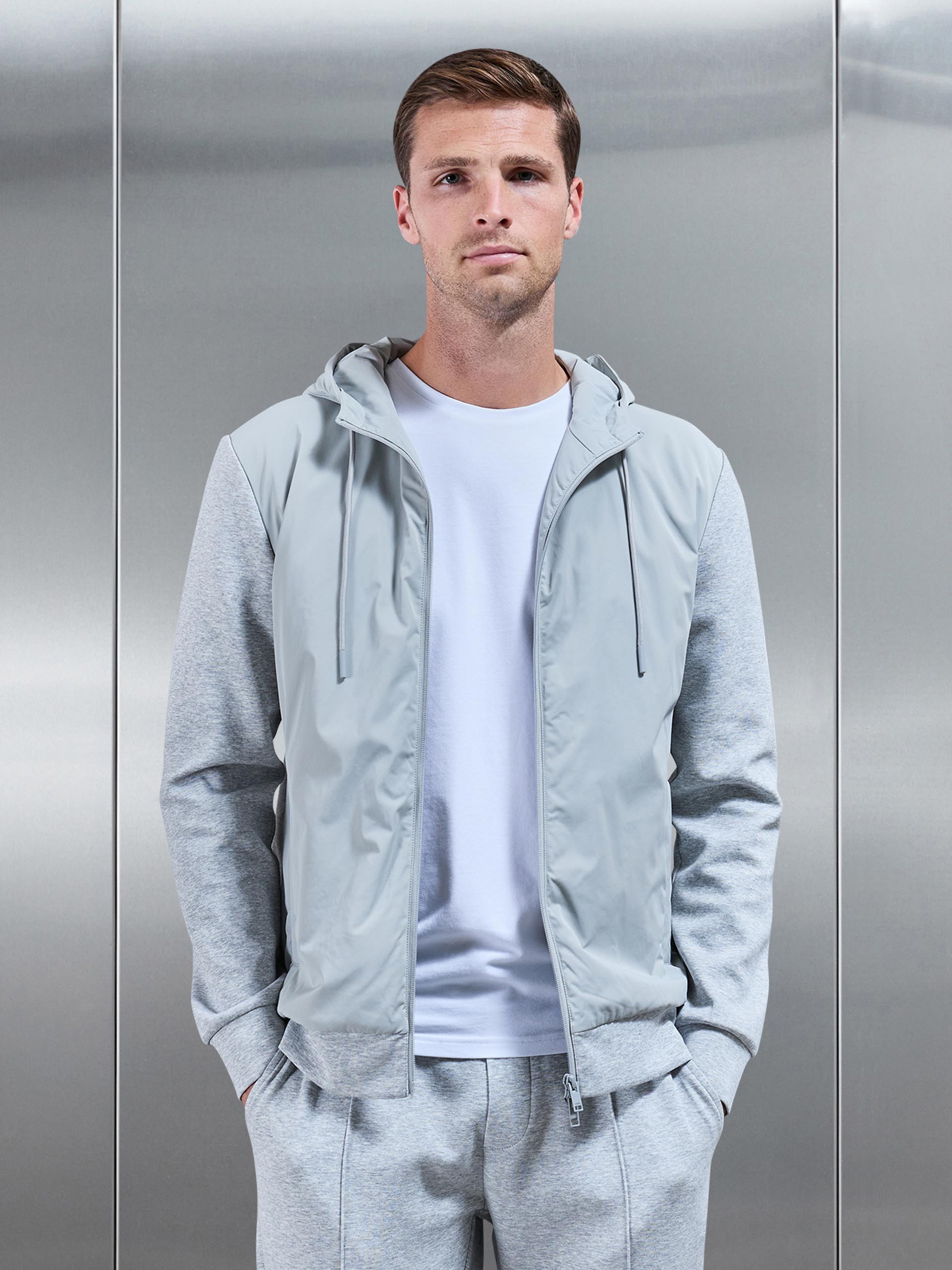 Mens Interlock Jersey Hybrid Technical Windbreaker in Marl Grey