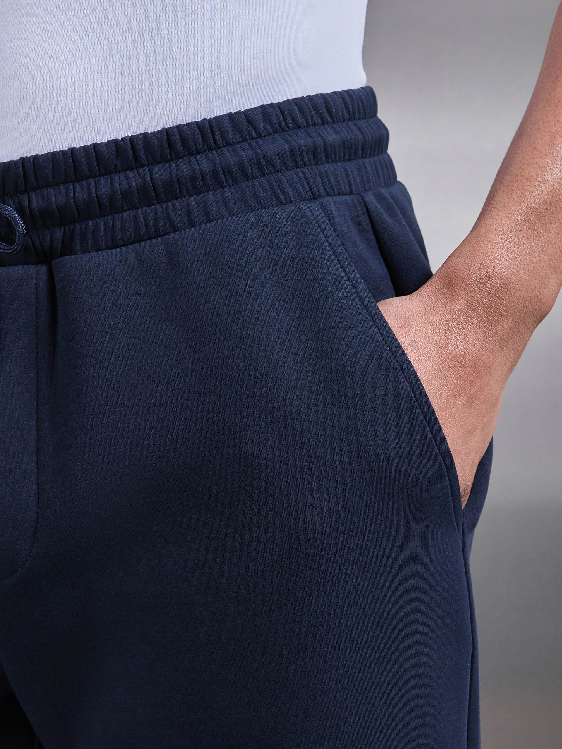 Mens Interlock Jersey Short in Navy