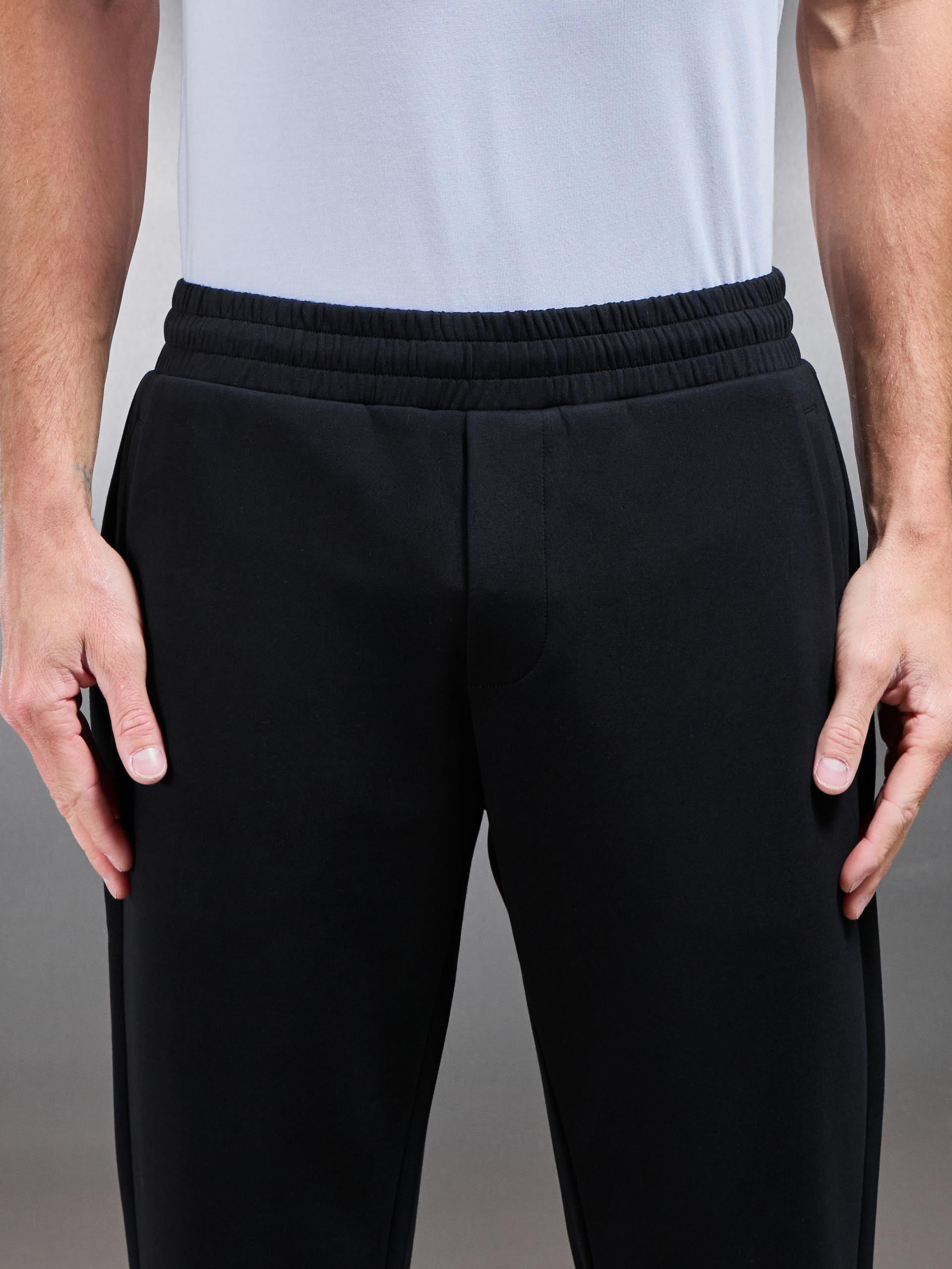 Mens Interlock Jersey Straight Leg Jogger in Black