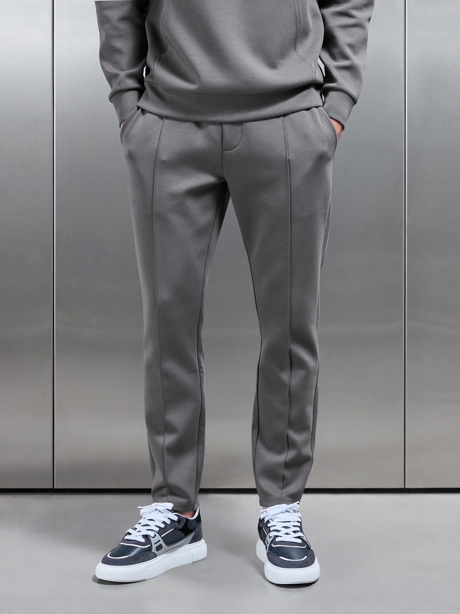 Mens Interlock Jersey Tapered Jogger in Charcoal
