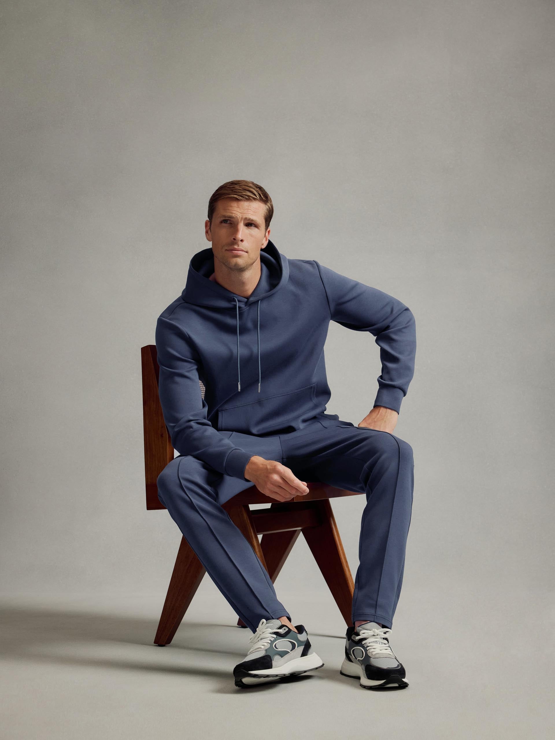Mens Interlock Jersey Tapered Jogger in Slate Blue